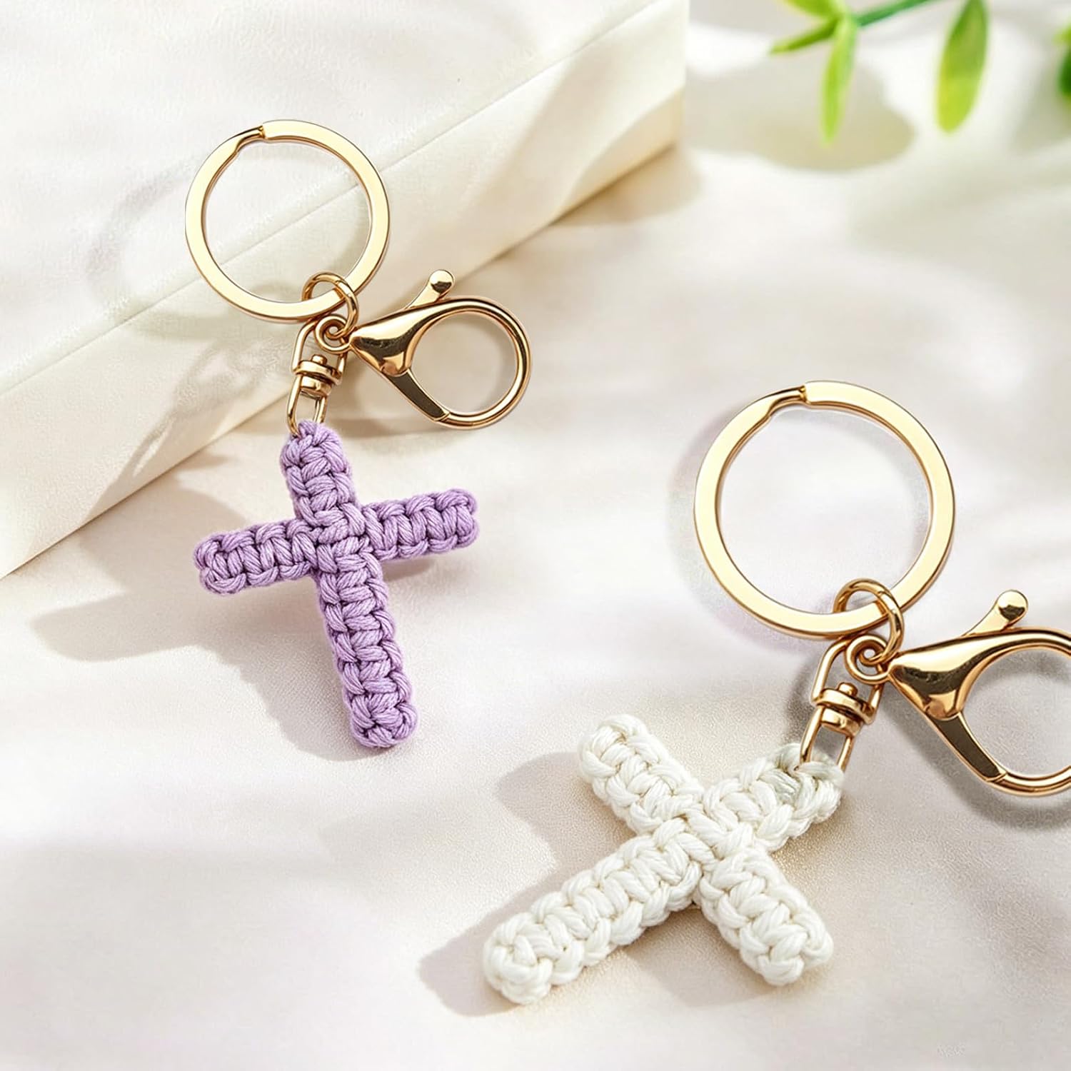 Ouyatoyu 4pcs Macrame Cross Keychain, Jesus Christian Key Chain Handmade Soft Cross Keychain for Women Men Gifts Jesus Faith Gifts Bag Charm Car Accessories image 3