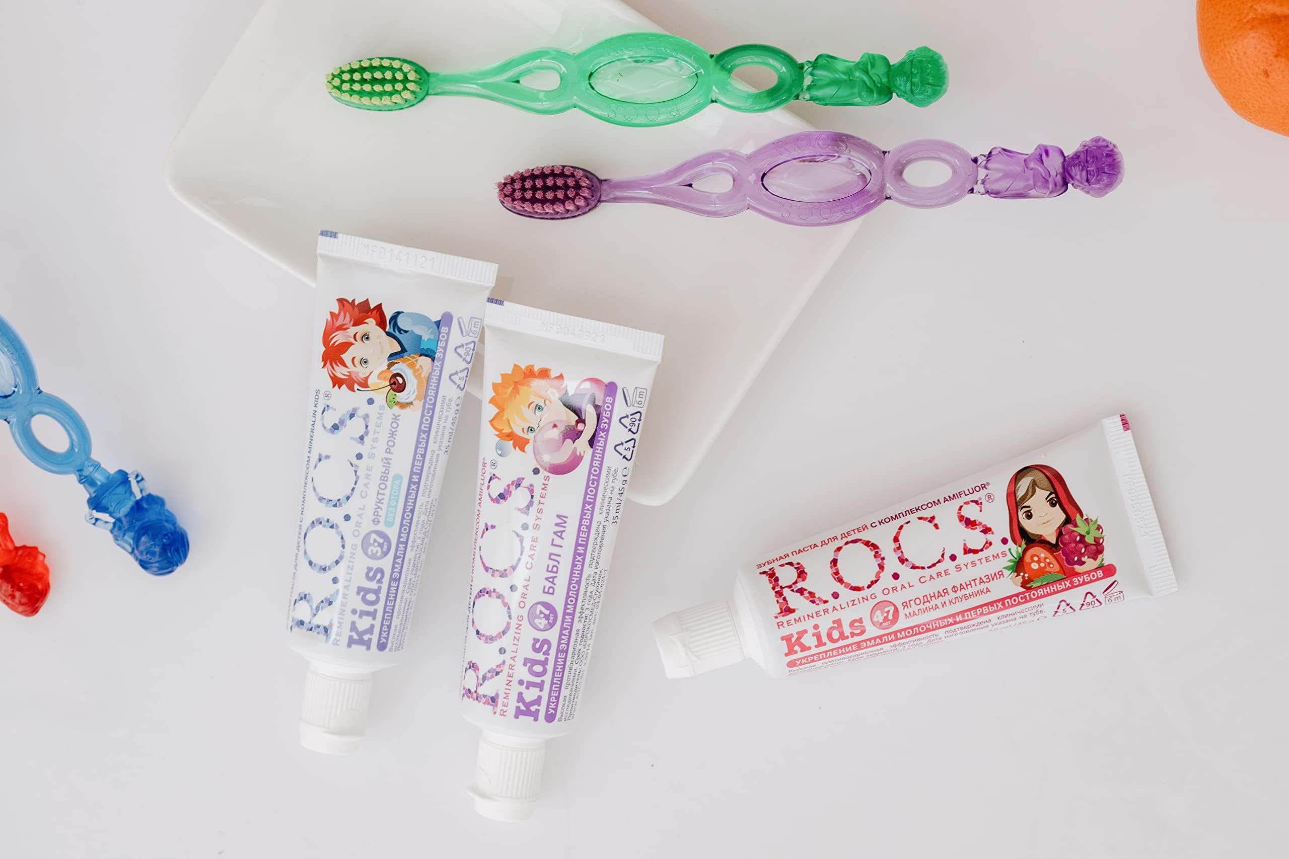R.O.C.S. Kids 4-7 Yaş Florürsüz Diş Macunu Balon Sakızı Tadında (2 paketi)