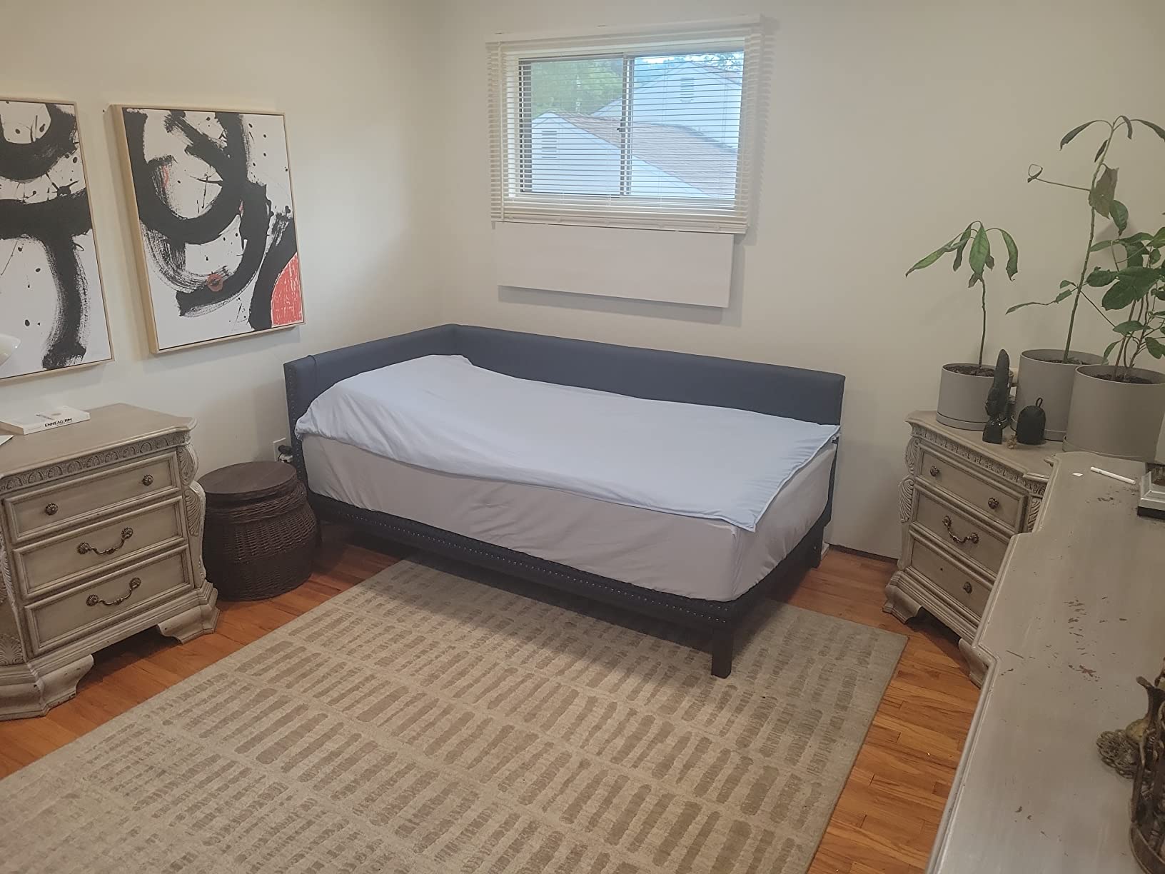 49/mo Finance DHP Dale Upholstered Daybed/Sofa Bed Frame, Full Size