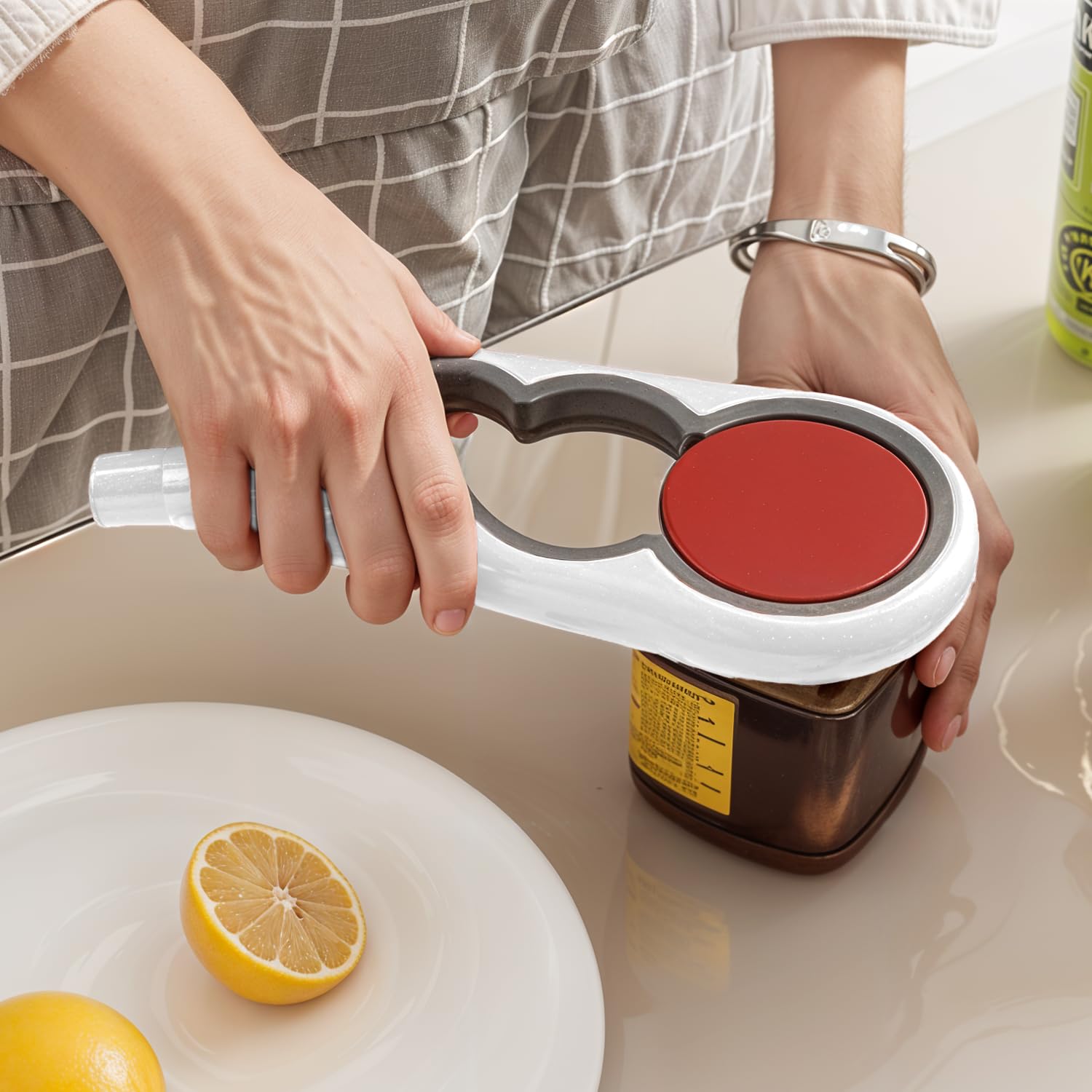 Universal Jar Opener in White Rubber, Ergonomic Non-Slip Multifunction Can Opener for Kitchen Bar and Restaurant - Image 2