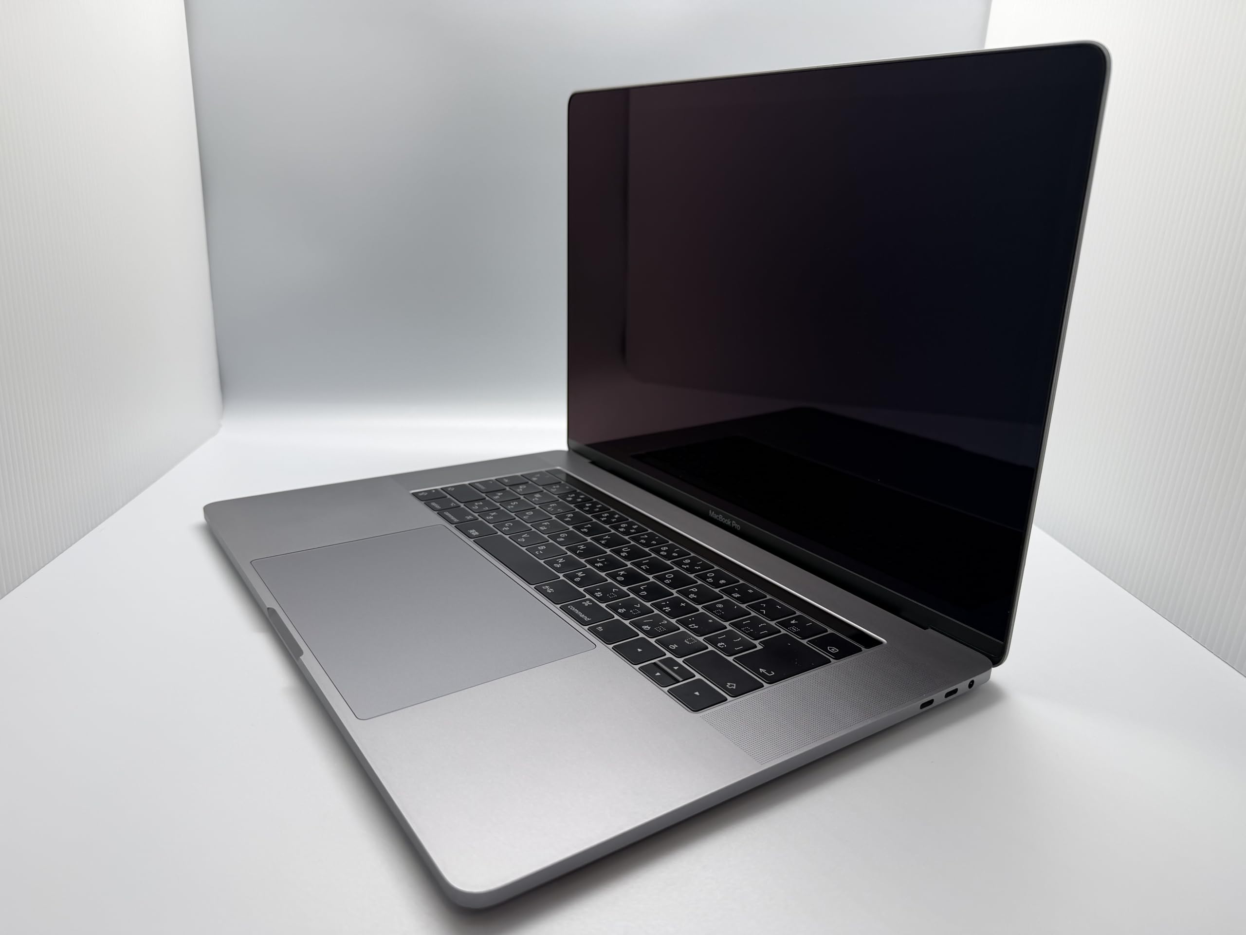 Amazon.co.jp: 【整備済み品】 ノートパソコン A1707 15インチ,Core i7