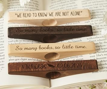 Personalized Wooden Book Page Holder Custom Thumb Book Page Holder for Reading, Engraved Book Lover Gift, Handmade Beech or Walnut Bookish Accessory, One-Hand Reading Tool for Readers & Teachers