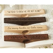 Personalized Wooden Book Page Holder Custom Thumb Book Page Holder for Reading, Engraved Book Lover Gift, Handmade Beech or Walnut Bookish Accessory, One-Hand Reading Tool for Readers & Teachers