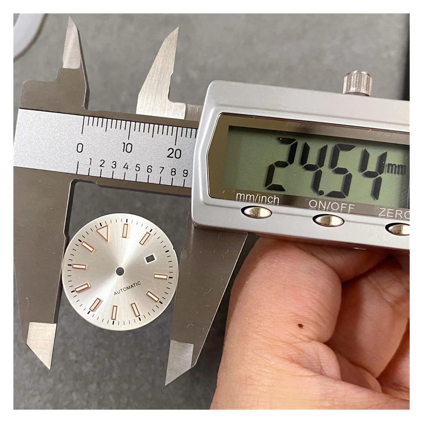 24,5 mm tarcza zegarka twarz damskie akcesoria mechaniczne pasują do 31 mm NH05 NH06 etui świecące