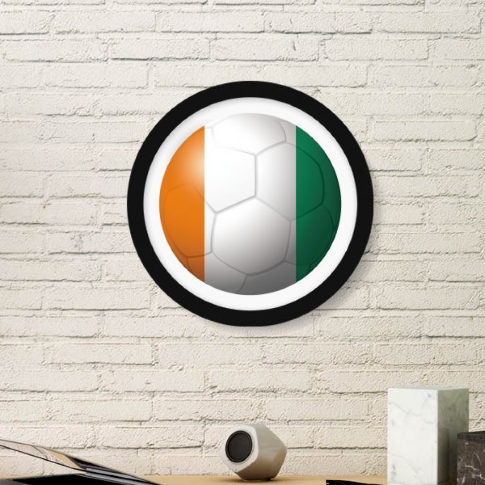 Drapeau Côte d'Ivoire football cadre photo en bois pour décorer votre salon