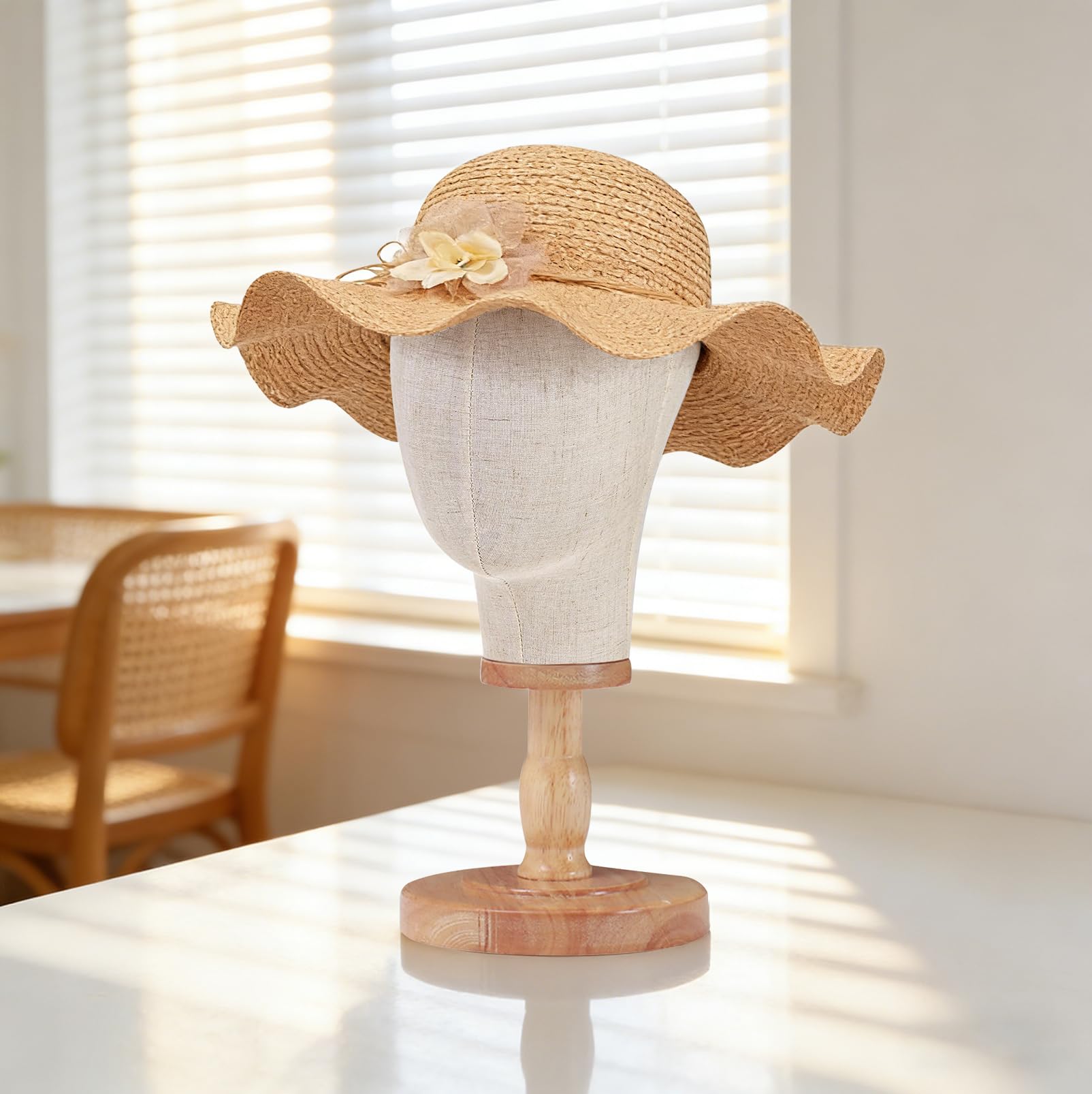LIROPAU Standfester Perückenkopf 21"/54 cm, Mannequin Kopf aus Canvas mit Holzsockel, stabiler Perückenständer für Perücken, Hüte, Mützen, Kopfbedeckungen, Wig Stand für Präsentation, Salon, Zuhause