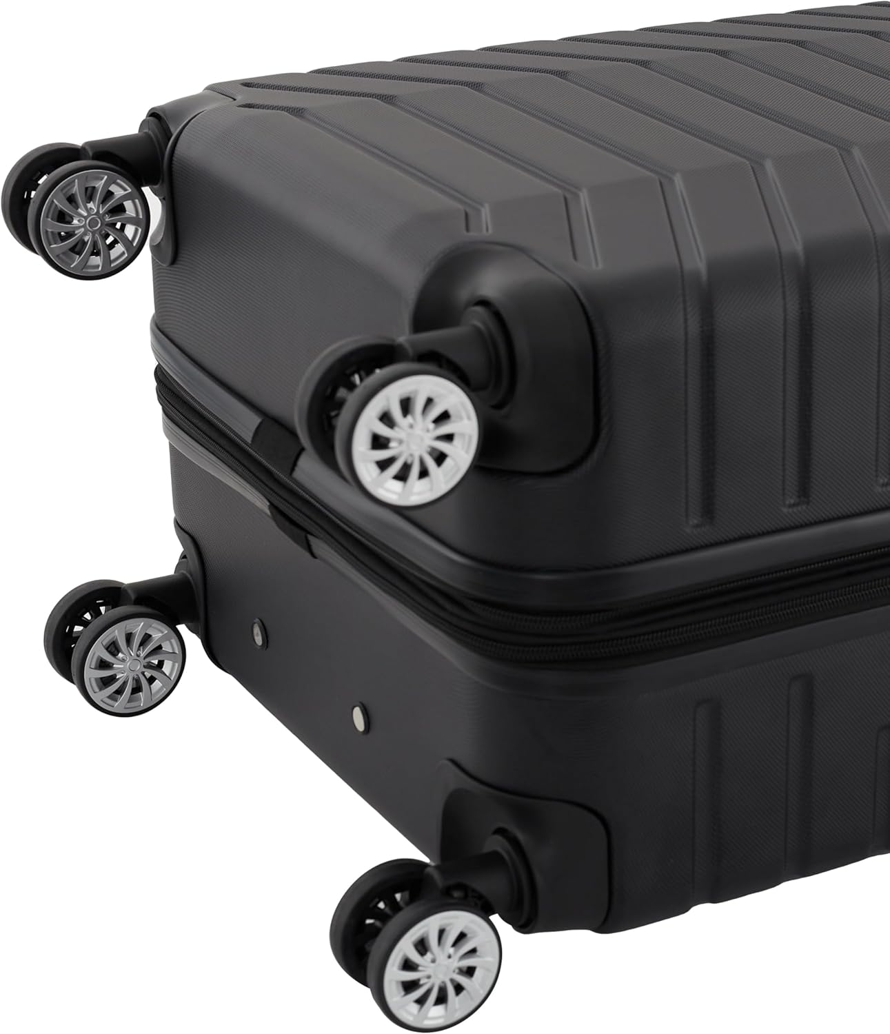 Wrangler Tahoe 3 Piece Spinner Luggage Set, Black