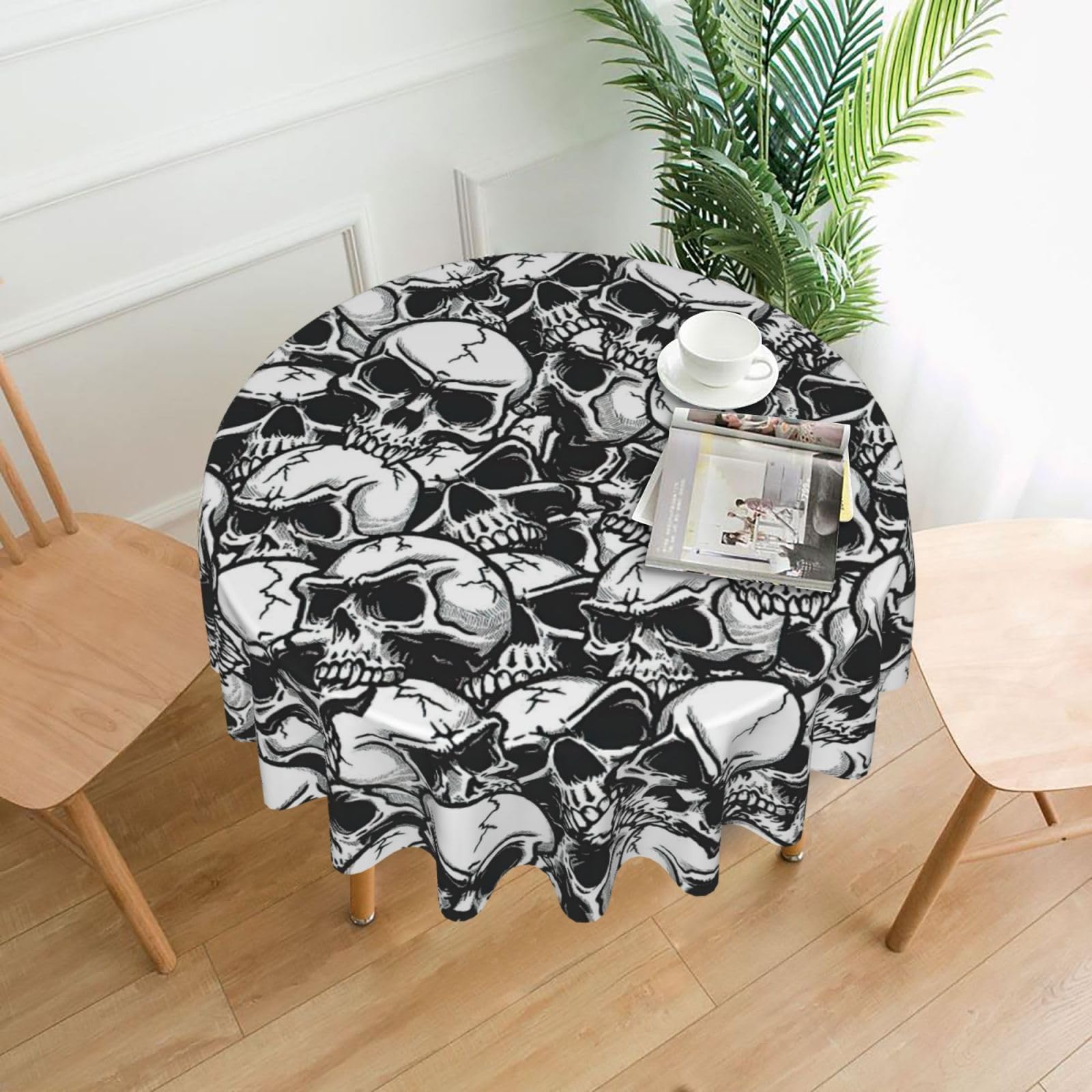 SDEGTHO skulls pattern Print Modern Retro Round Tablecloth 60in Polyester Fabric Cover for Party Dining Table Washable