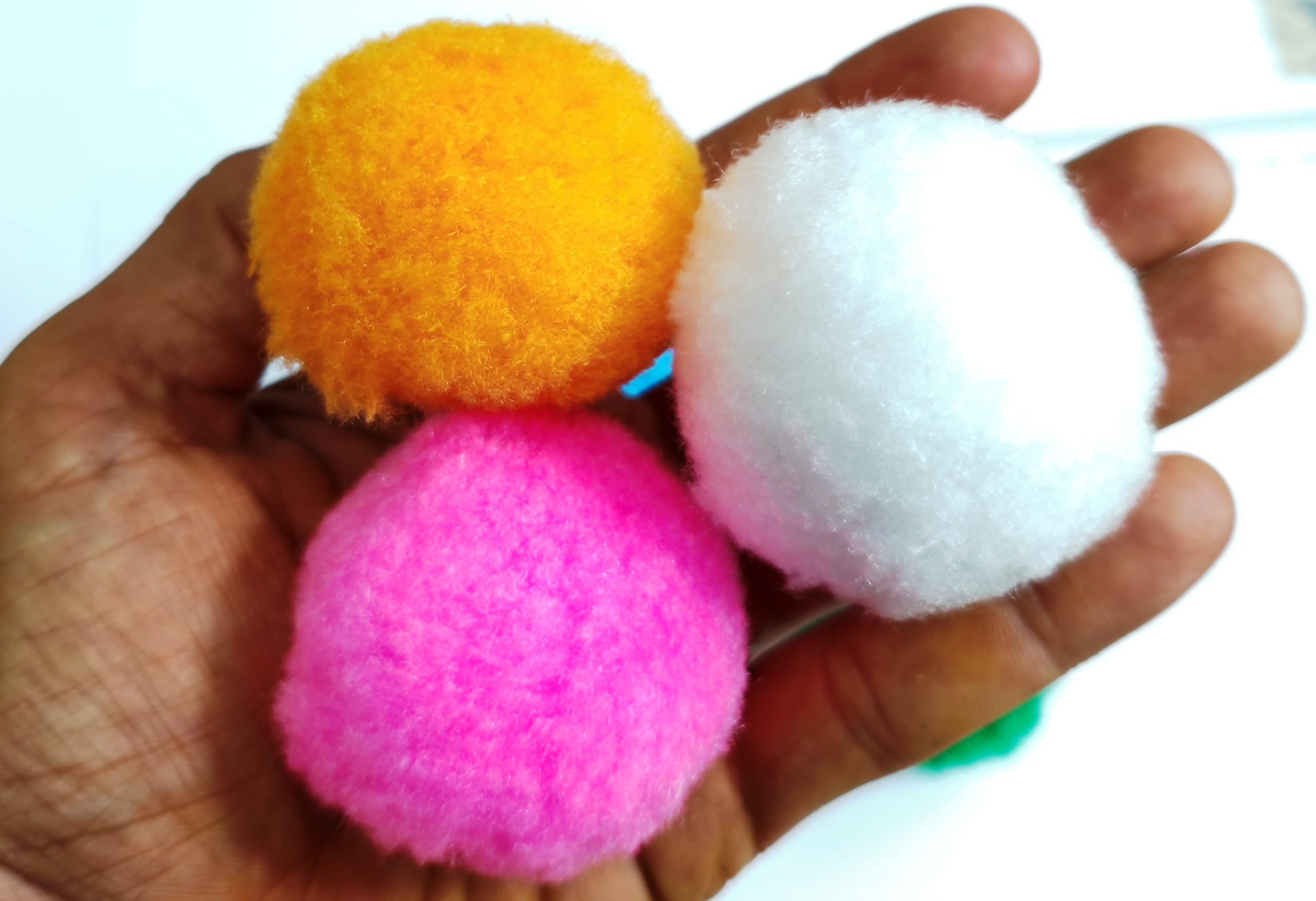 GoSetGet! 50mm / 5cms Big 25 PCS POM POMs - Multi Colored Soft, Round, Fluffy Pom Pom Balls for Arts, Crafts & Handicrafts | Soft Pompom Felt Balls (50MM-Multicolor)-image-45