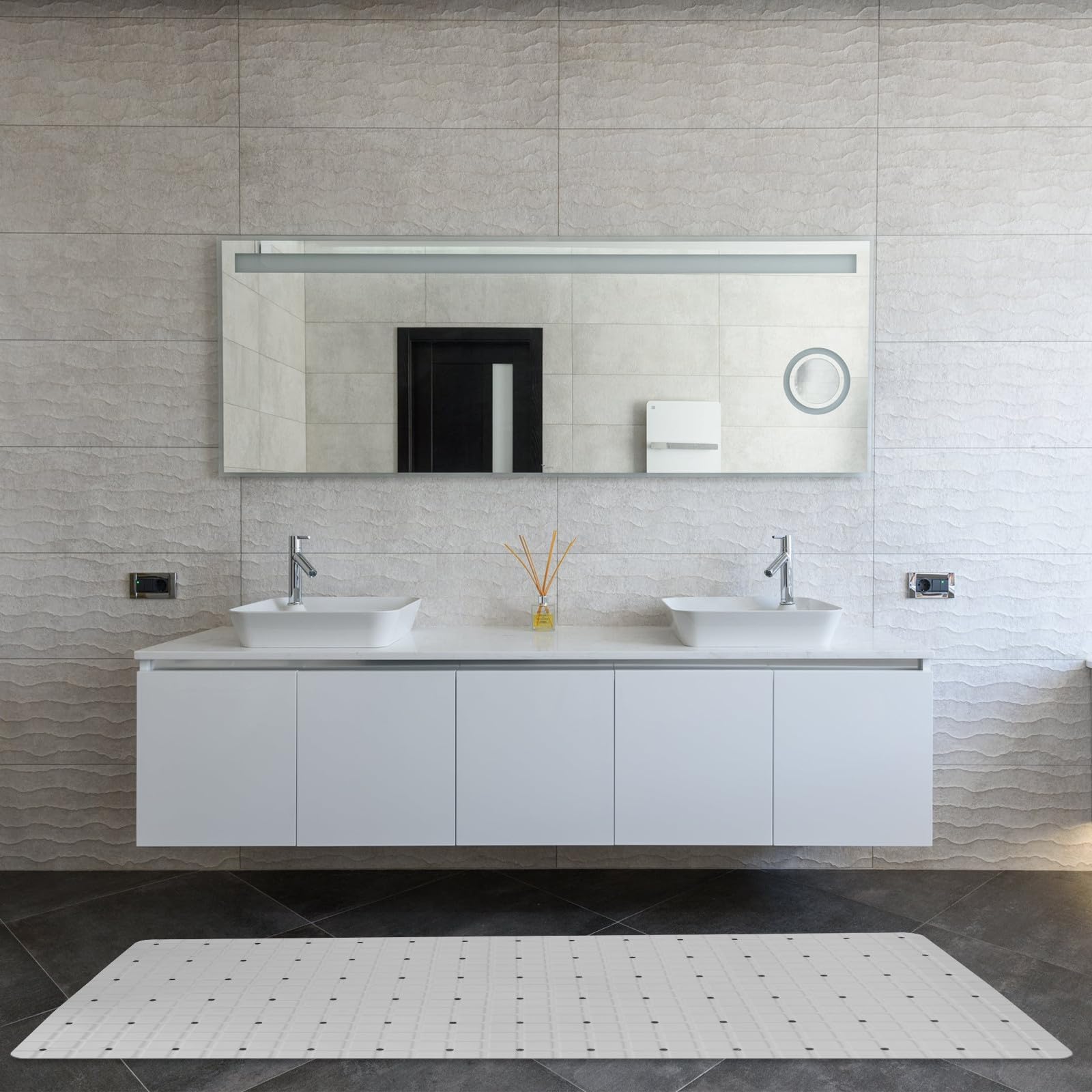 LIFKOME rutschfeste Badezimmermatte Weiß mit Saugnapf Badmatte 1 Stück 50X80cm für Bad Dusche und Senioren Geeignet
