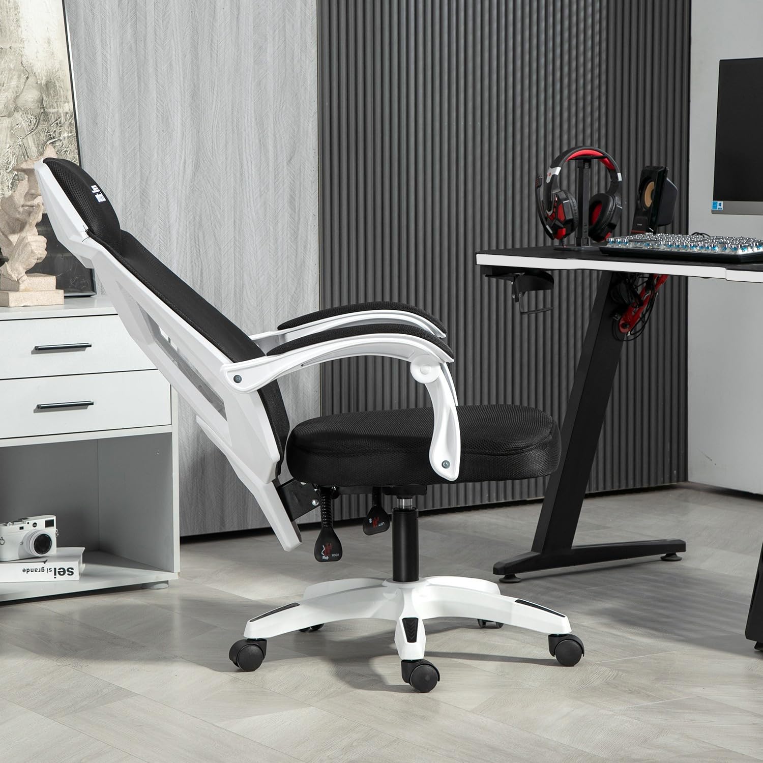 Amstrad ULTIMATE-BK-RUBY Fauteuil / Chaise de bureau Gamer coloris noir