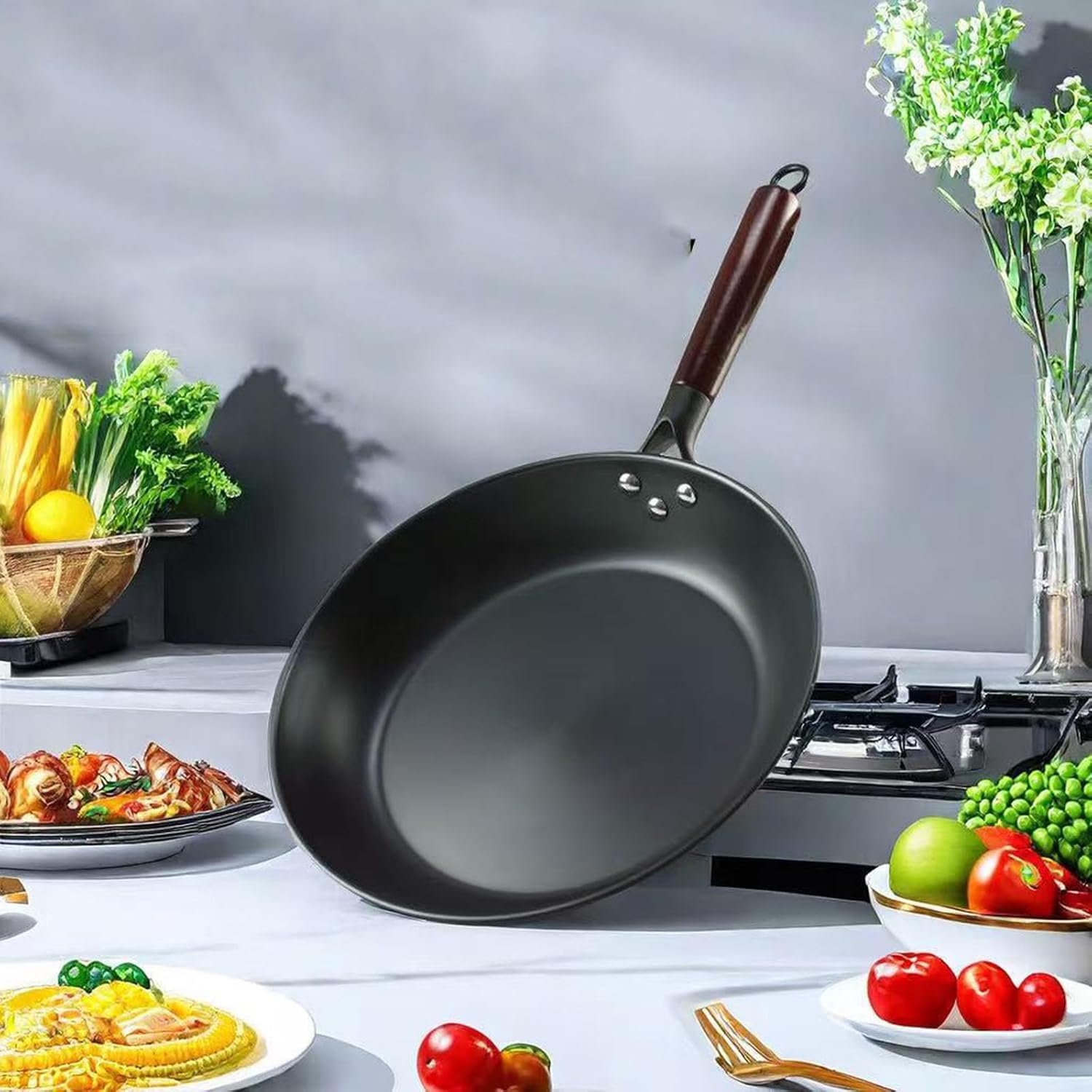 Iron Pan Nonstick Stir Fry Pans Omelet Egg Skillet Chef's Pan Induction Cookware Compatible with All Stovetops