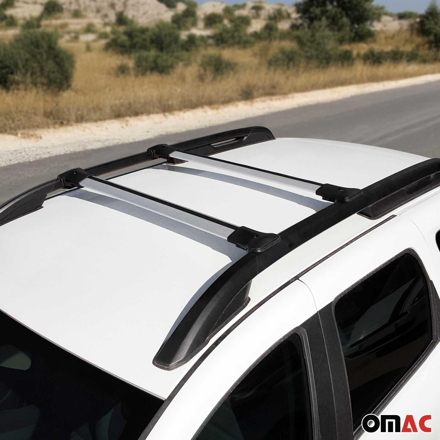 OMAC Barres de Toit en Aluminium pour Dacia Duster mk1 2014-2017 FL – Charge Max 75 kg – 2 Barres Argent