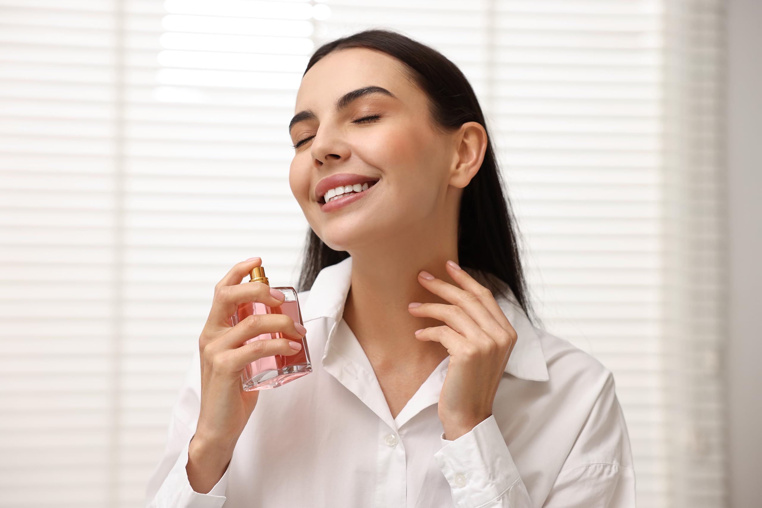 Fantasia Perfumy Flakon Pusty 100 ml Z Pompką Rozpylającą, Przezroczyste Butelki Prostokątne, Do Samodzielnego Napełniania Perfumami, Rozpylaczem I Zatyczką W Kolorze Złota, Napełniane, 46195