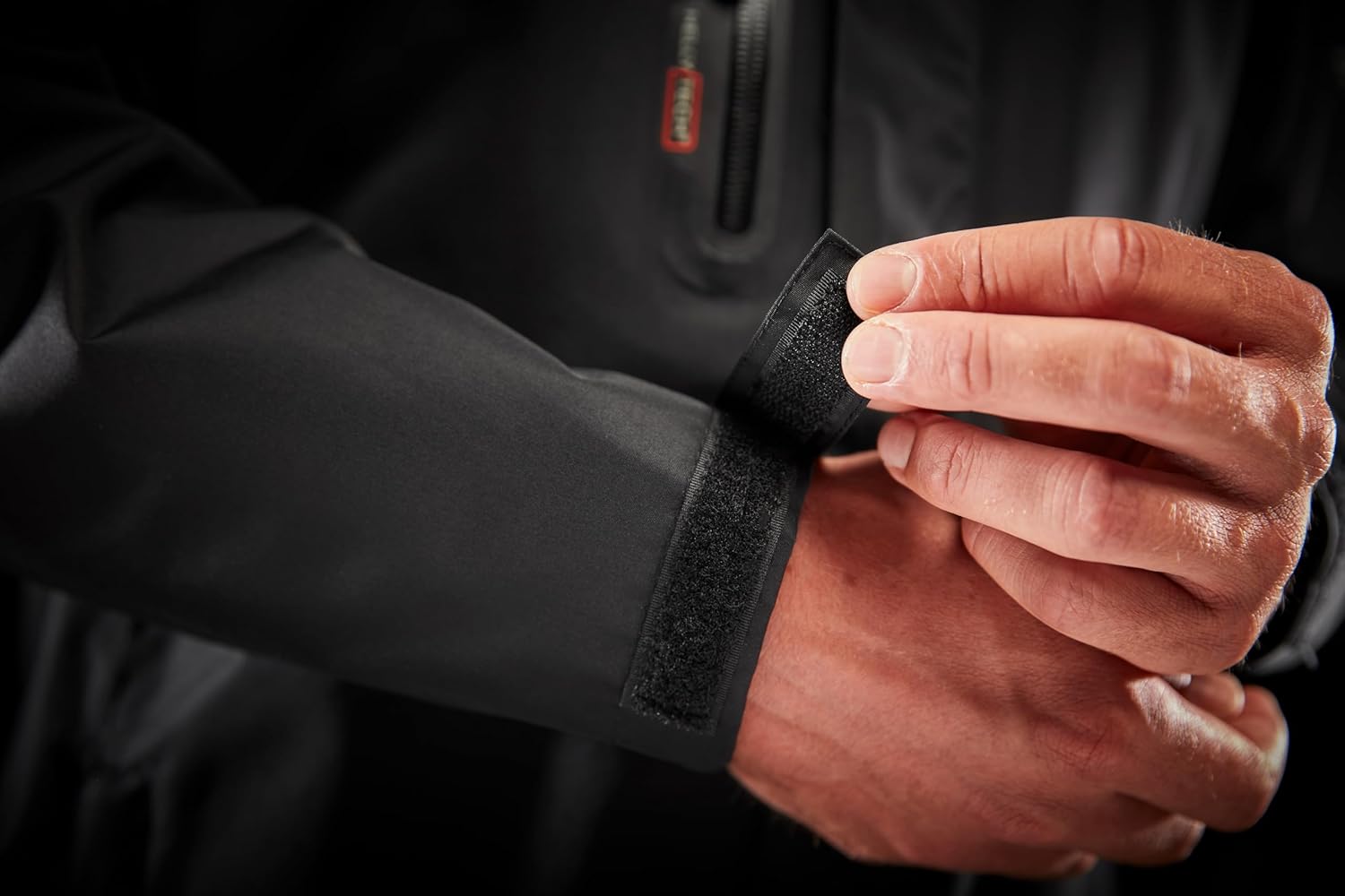 Helly-Hansen Workwear Manchester Waterproof Shell Jackets for Men with High Collar and Detachable Hood, 3 Zippered Pockets - Image 3