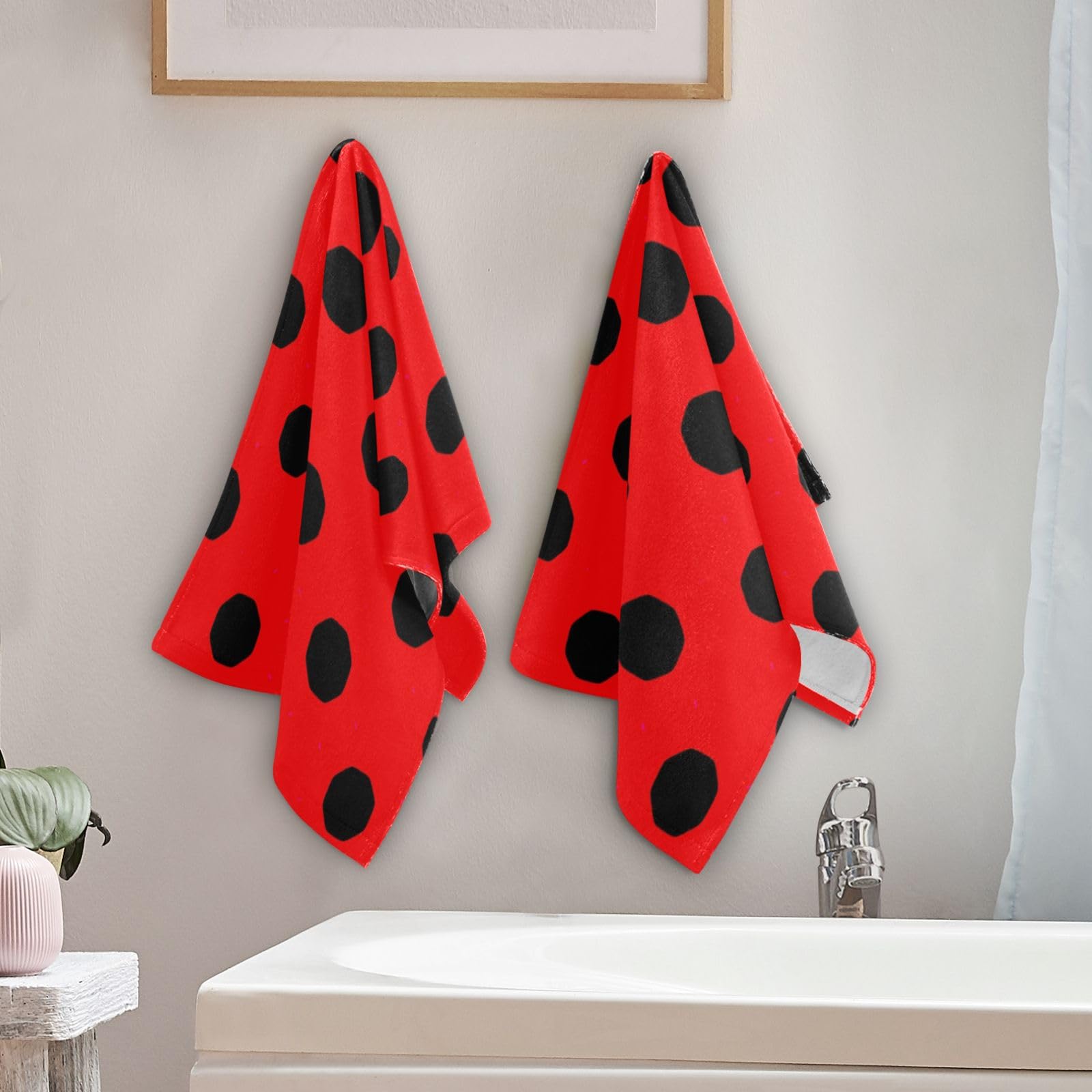 BIG PHOTO TOWEL 2点セット Ultra Soft 6 Pack Cotton Towel Set, Contains 2 Bath Towels