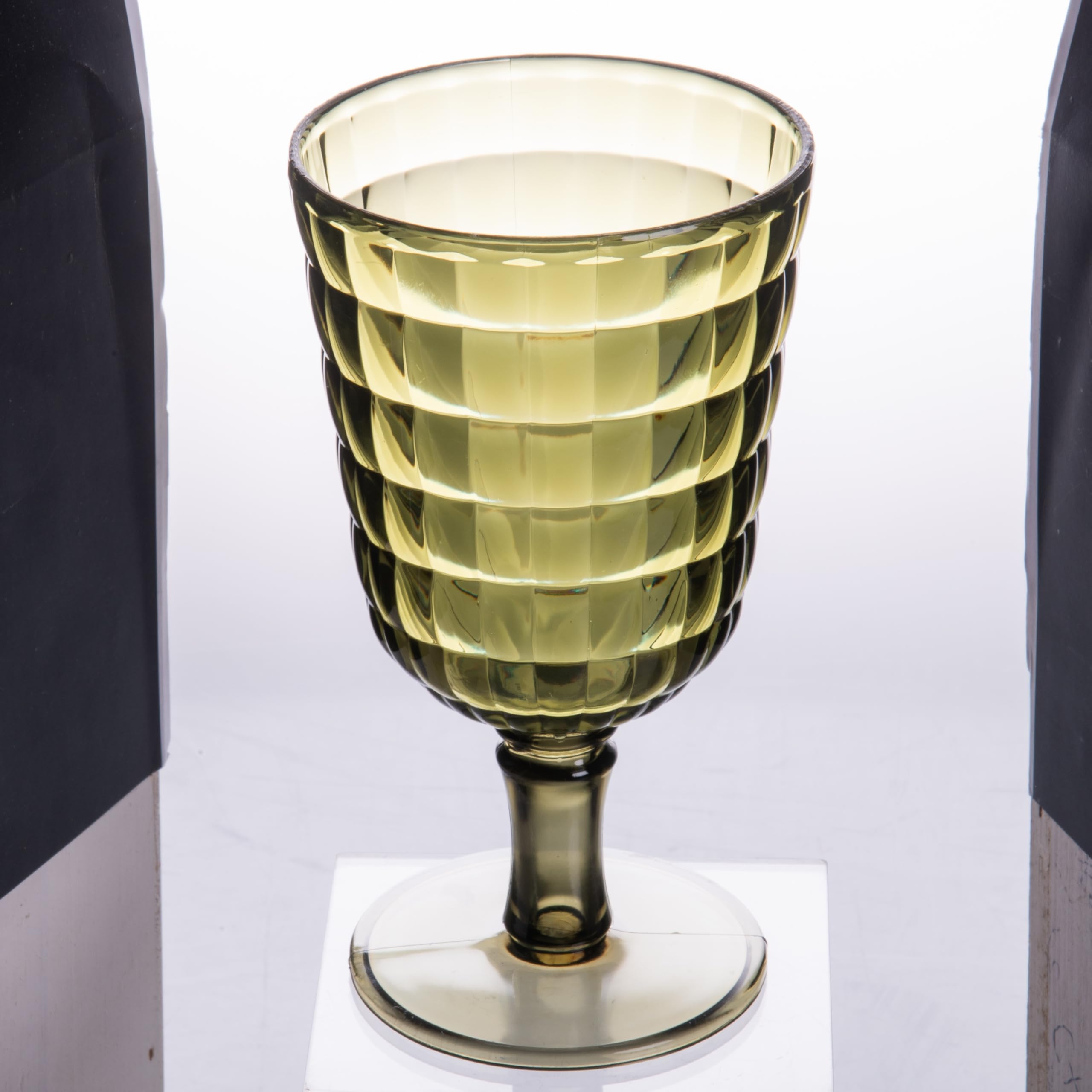 Villa d'Este Home Tivoli Set of 6 450 ml Acrylic Goblet with Geometric Design - Fashion Greenery