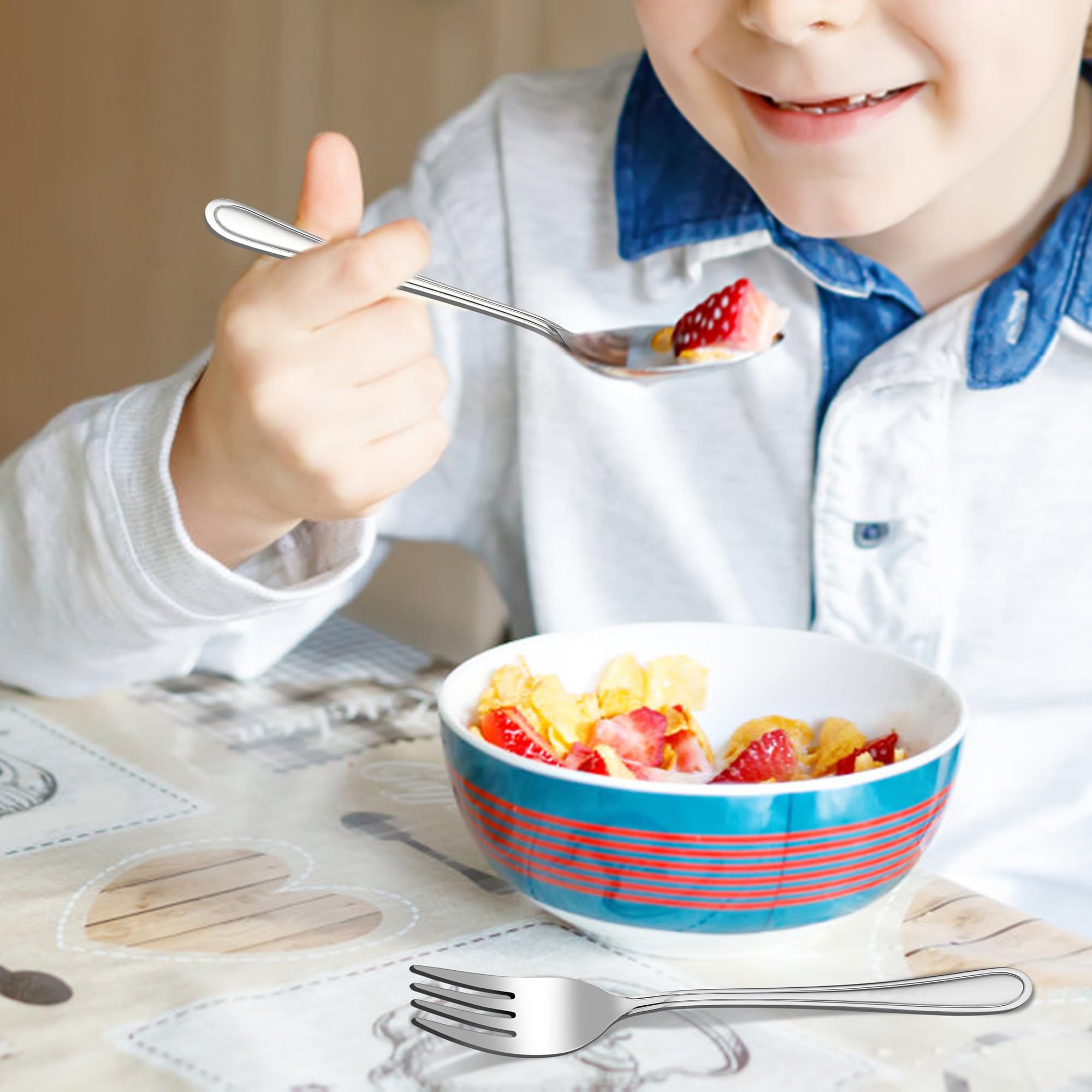 Joyfair - Set di posate per bambini, in acciaio inox, set di 8 posate per bambini, per ragazzi/ragazze, cucchiaio/coltello/forchetta a partire dai 3 anni, atossico e sano, lavabile in lavastoviglie