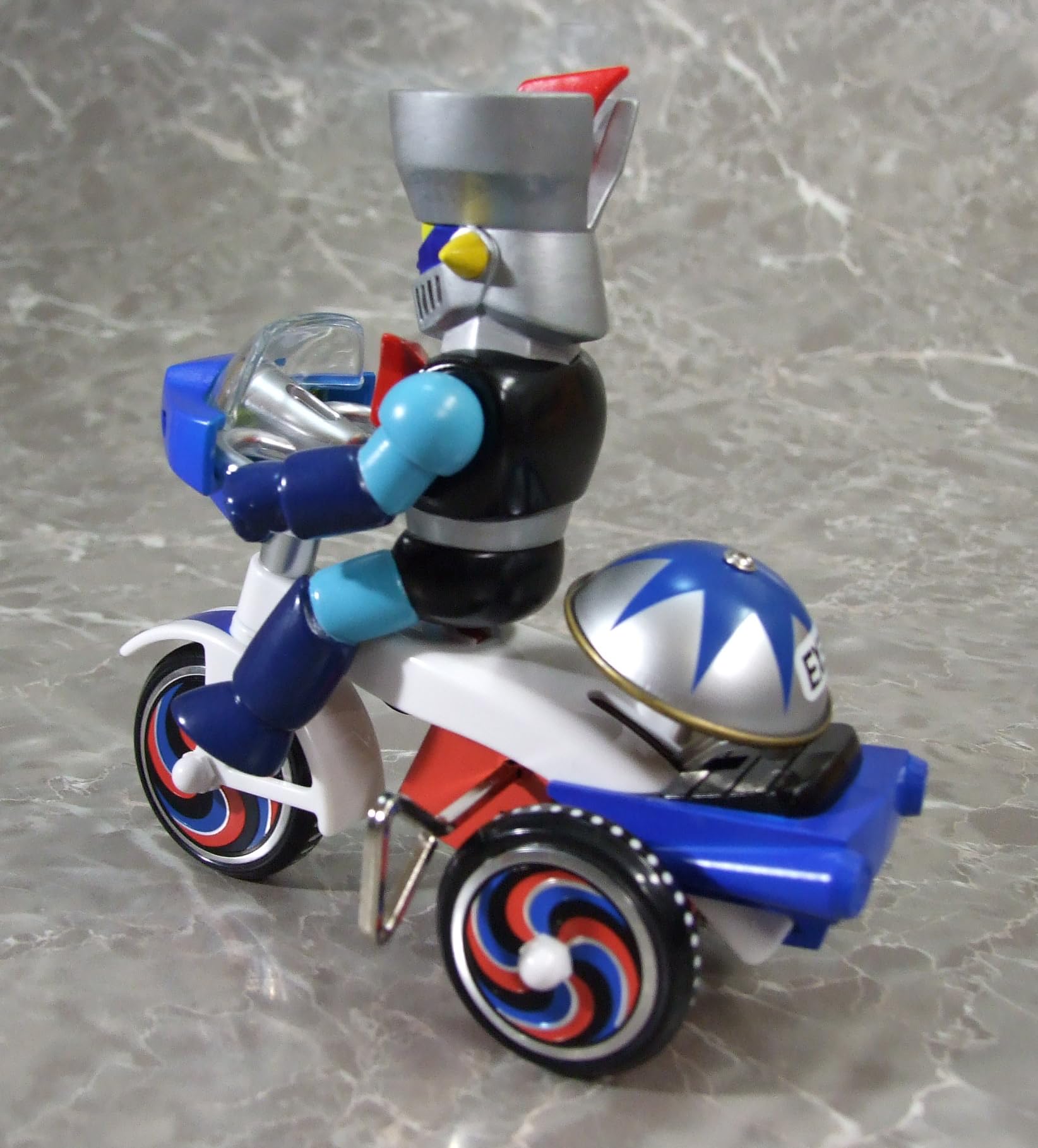 Amazon.co.jp: アート・ストーム (ART STORM) EX三輪車 「マジンガーZ