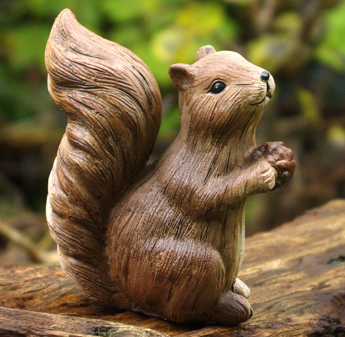 GeKi Trend Eichhörnchen Paar Deko-Figur Garten Balkon Pflanzendeko 2er Set in Holz-Optik 12 cm groß