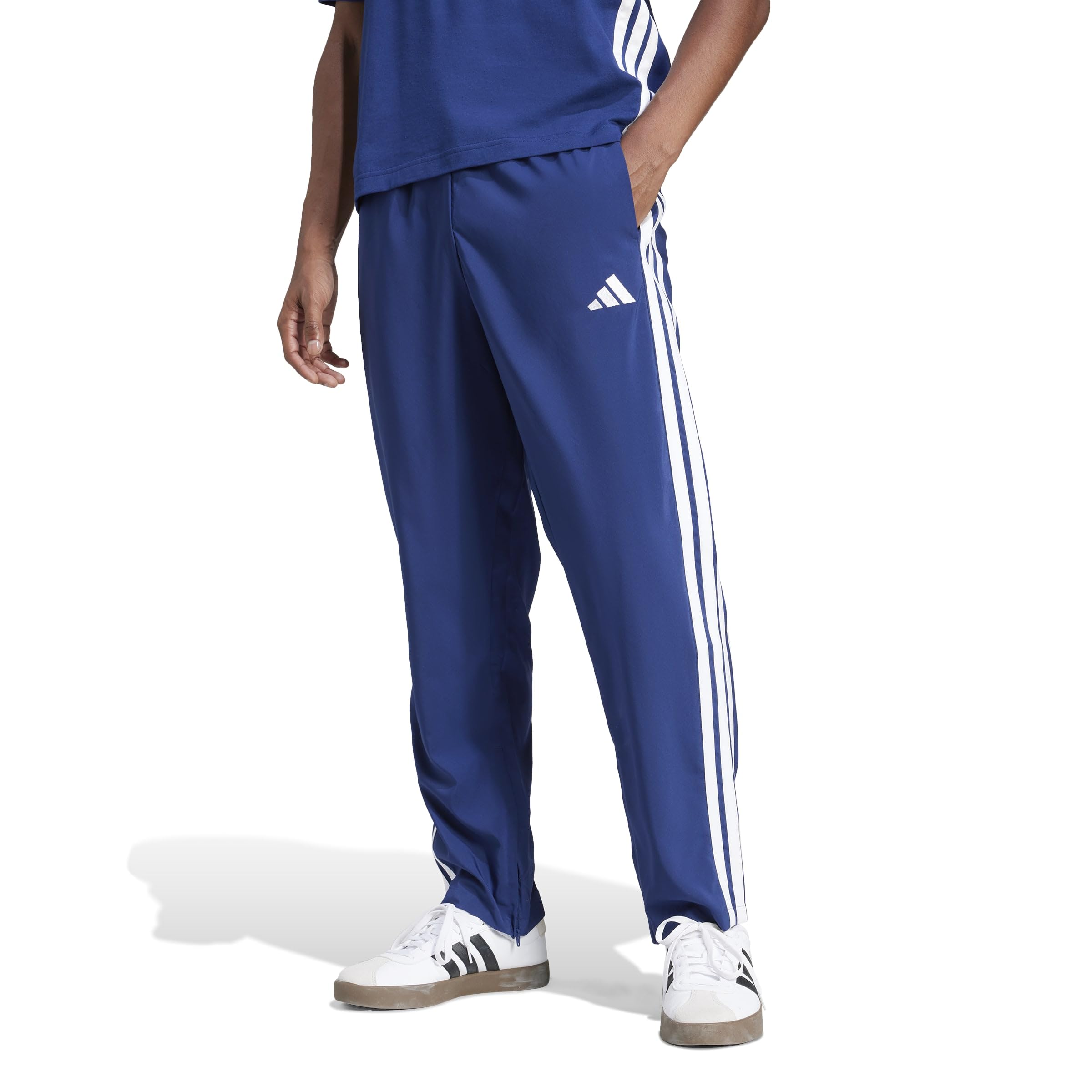 

                                                    adidas Men's Essentials 3-Stripes Open Hem Stanfor