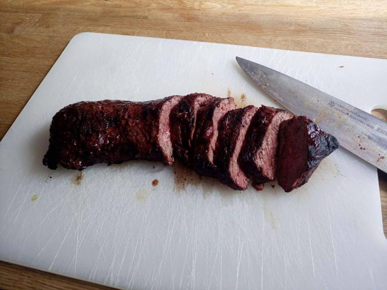 Landree® BBQ Grillholz Esche 3,5KG – die (saubere) Alternative zu Holzkohle oder Grillbriketts - sicher - ökologisch – aromaintensiv vom Holzhof aus Schleswig-Holstein