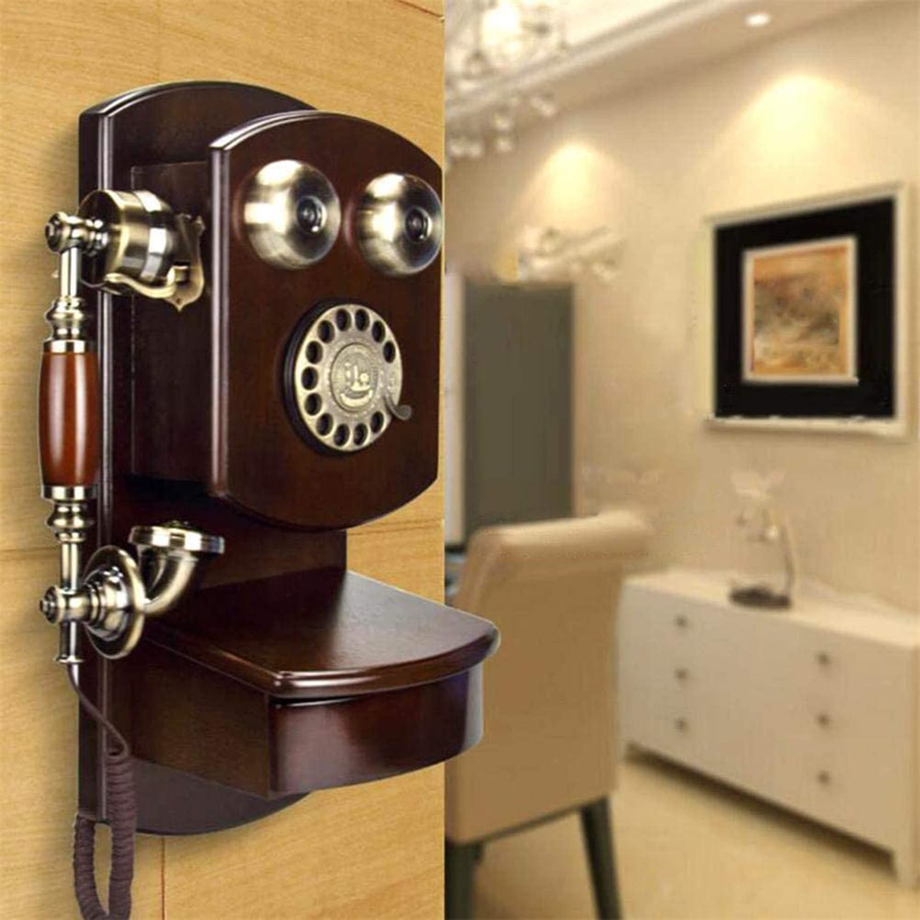 Vintage telefon z tarczą obrotową - staromodny antyczny styl telefon domowy montowany na ścianie mechaniczny