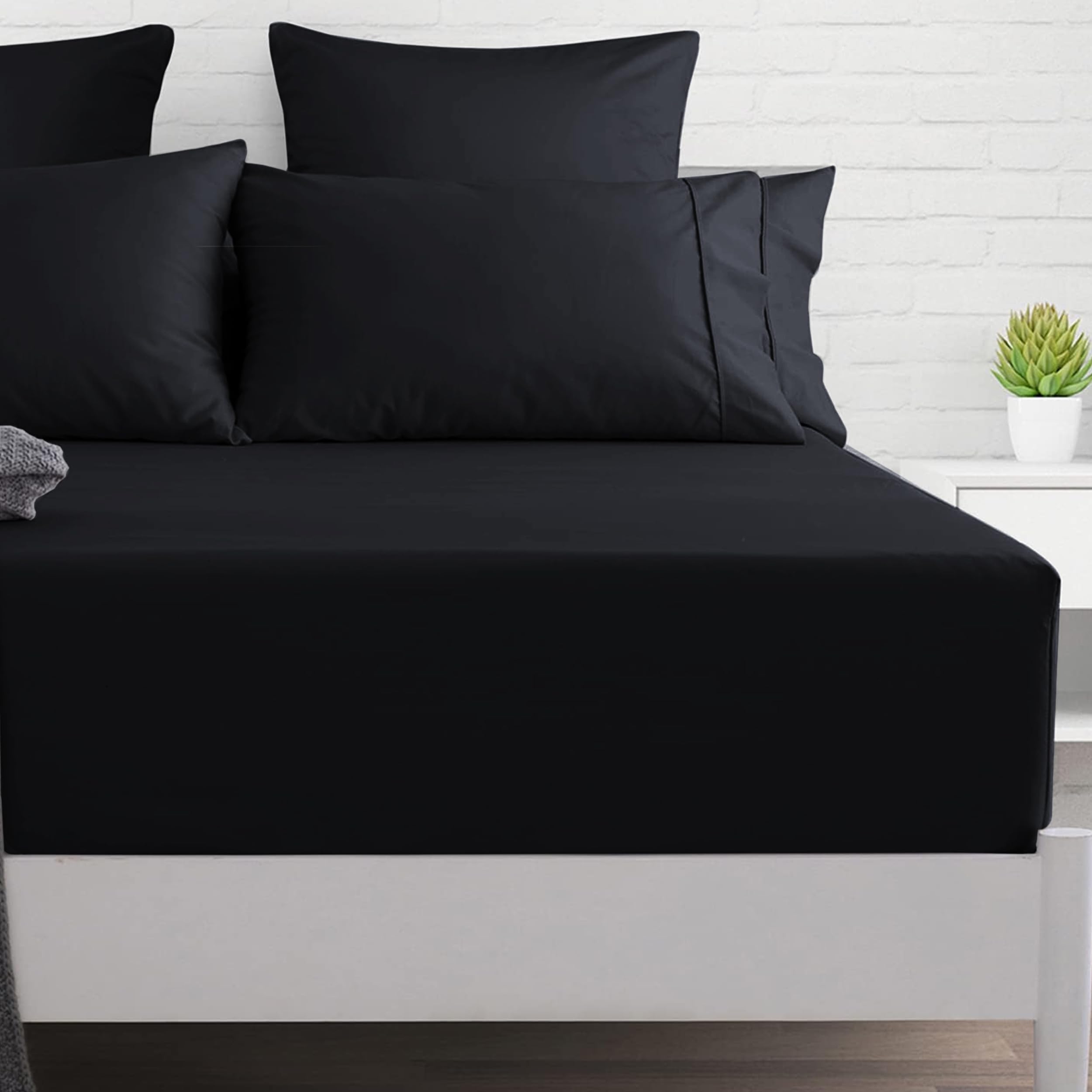 PRIME LINENS Extra Deep Fitted Sheet 40 CM Brushed Microfiber Wrinkle & Fade Resistant Bottom Sheet Soft Durable Bed Sheets (Black, Single)