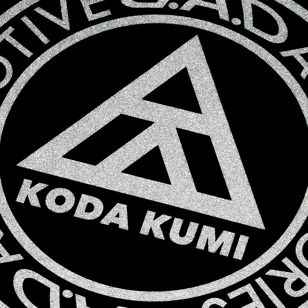 Amazon.co.jp: 【倖田來未コラボ】D.A.D×KODA KUMI ステッカー DKK013