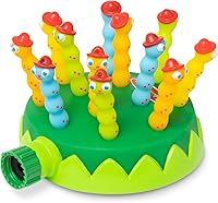 Vista 4 de Juguete rociador Sunny Patch Splash Patrol, marca Melissa & Doug