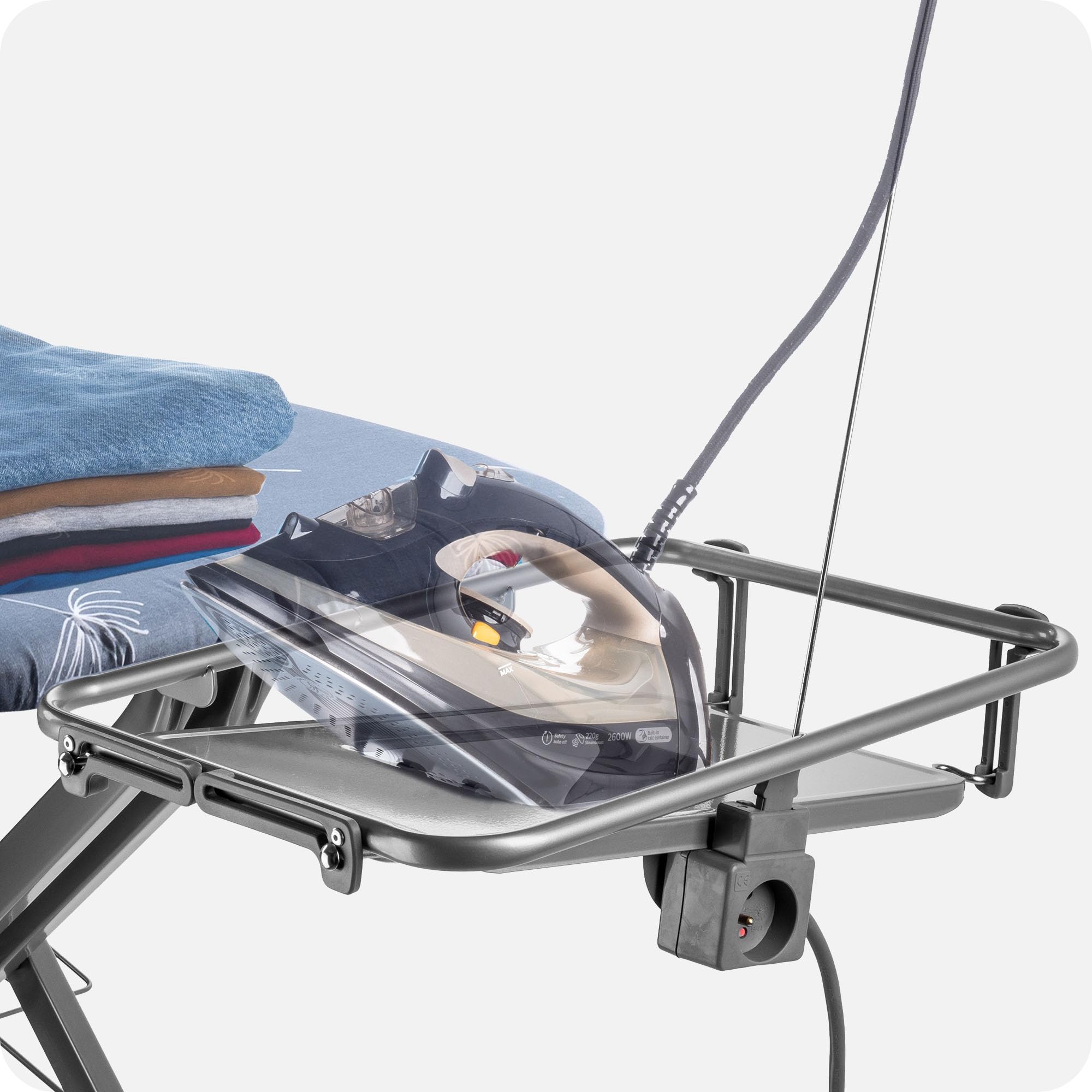 KADAX XXL Bügelbrett mit Ärmelbügelbrett 130x41cm & 53x13cm - Stabiler Dampfbügeltisch für Dampfbügelstation, breit, klappbar, höhenverstellbar, mit Bügeleisenablage & Steckdose