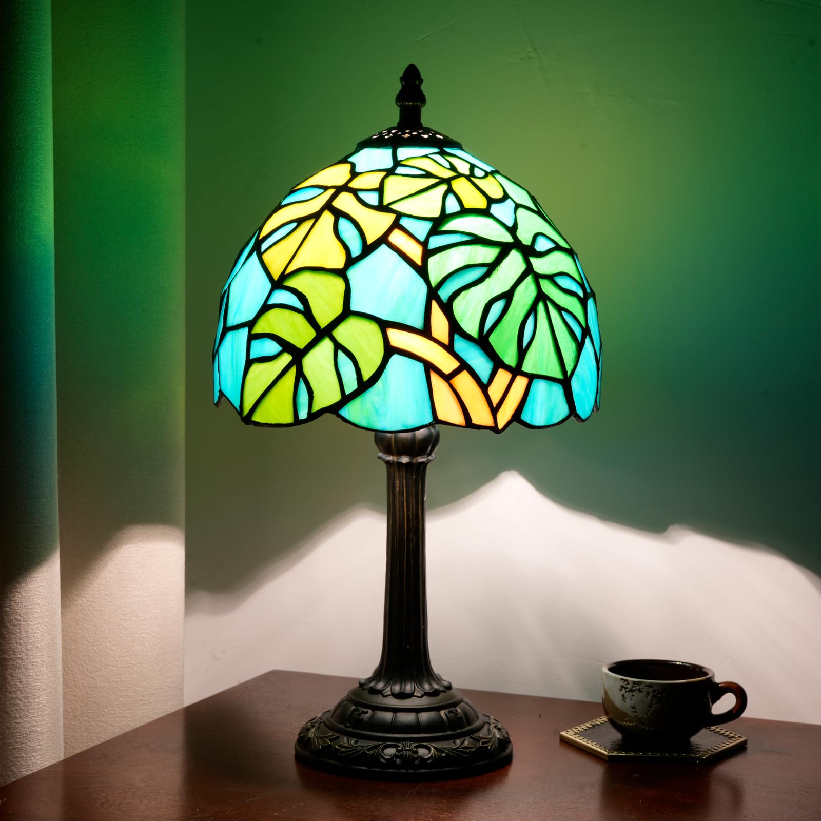 Tiffany mesa lámpara tortuga atrás bambú palma hojas vidrio lámpara hecha a mano verde lado de cama lindo acento luz de mesa de noche