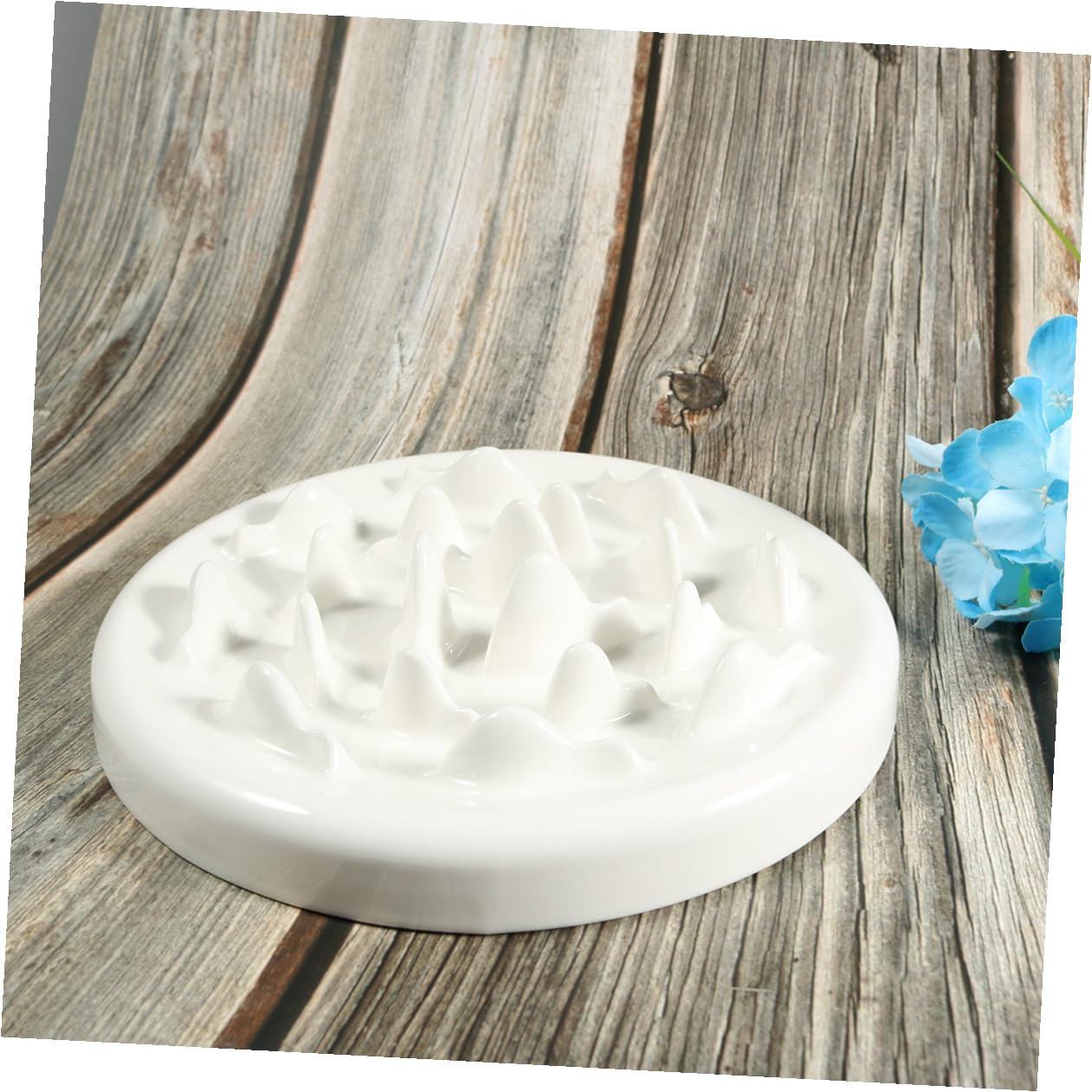 Gamelle pour Chat en Céramique, Mangeoire Lente Puzzle Anti-Chocs | Blanc, Forme Labyrinthe, sans Odeur, pour Chat et Chien, Alimentation Ludique, Usage Quotidien