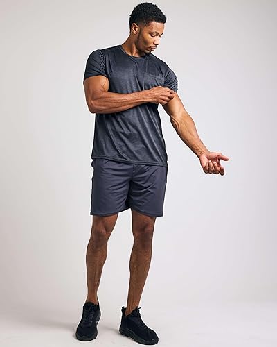 Miniatura 5 de Real Essentials Paquete de 4 camiseta deportiva de manga corta Dry-Fit para hombre (disponible en tallas grandes y altas)