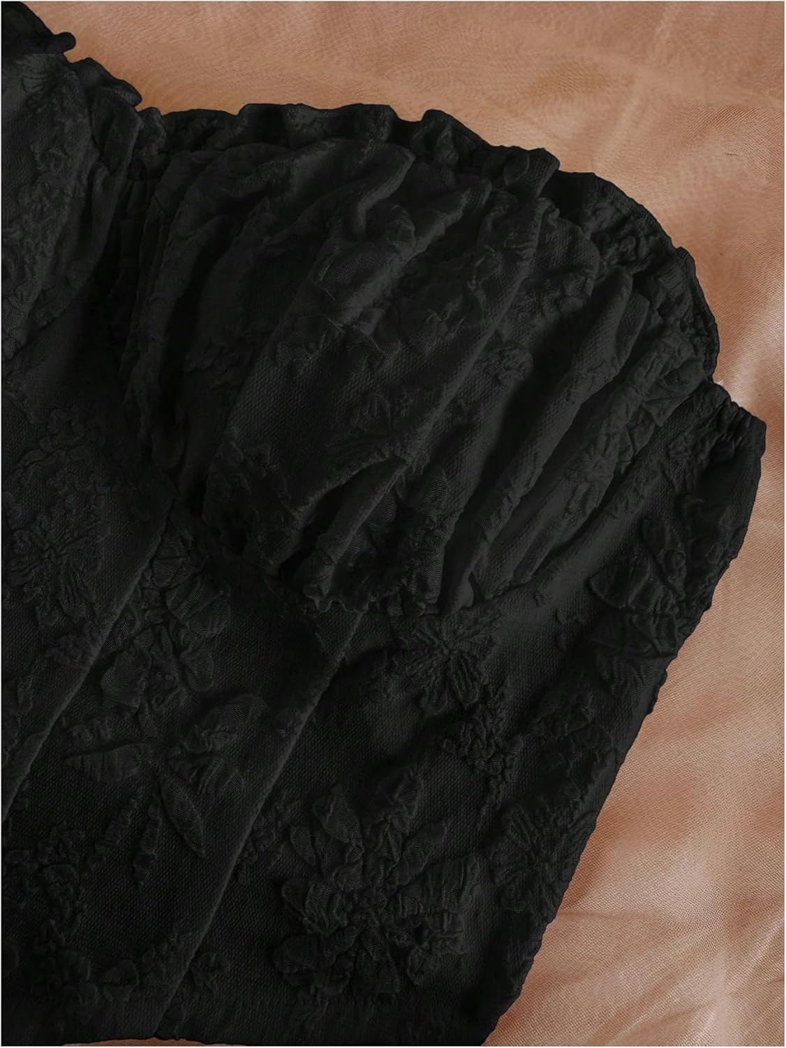 WDIRARA Women's Textured Asymmetrical Crop Tube Top Strapless Bustier Tops Ruched Smocked Bandeau - Image 3