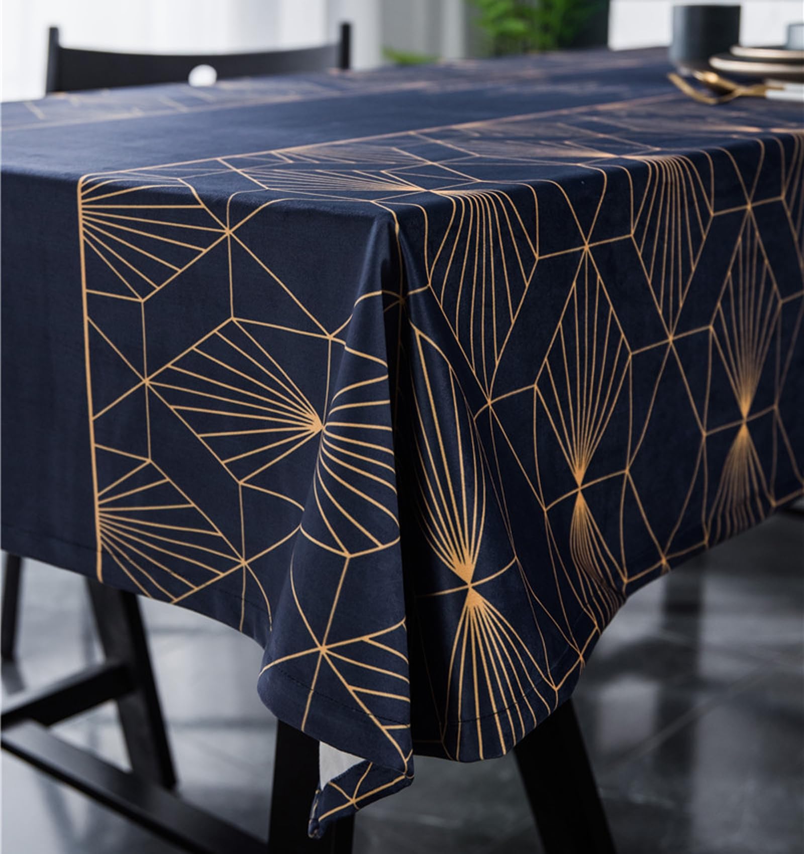Bishilin Large Rectangle Tablecloth - Image 4