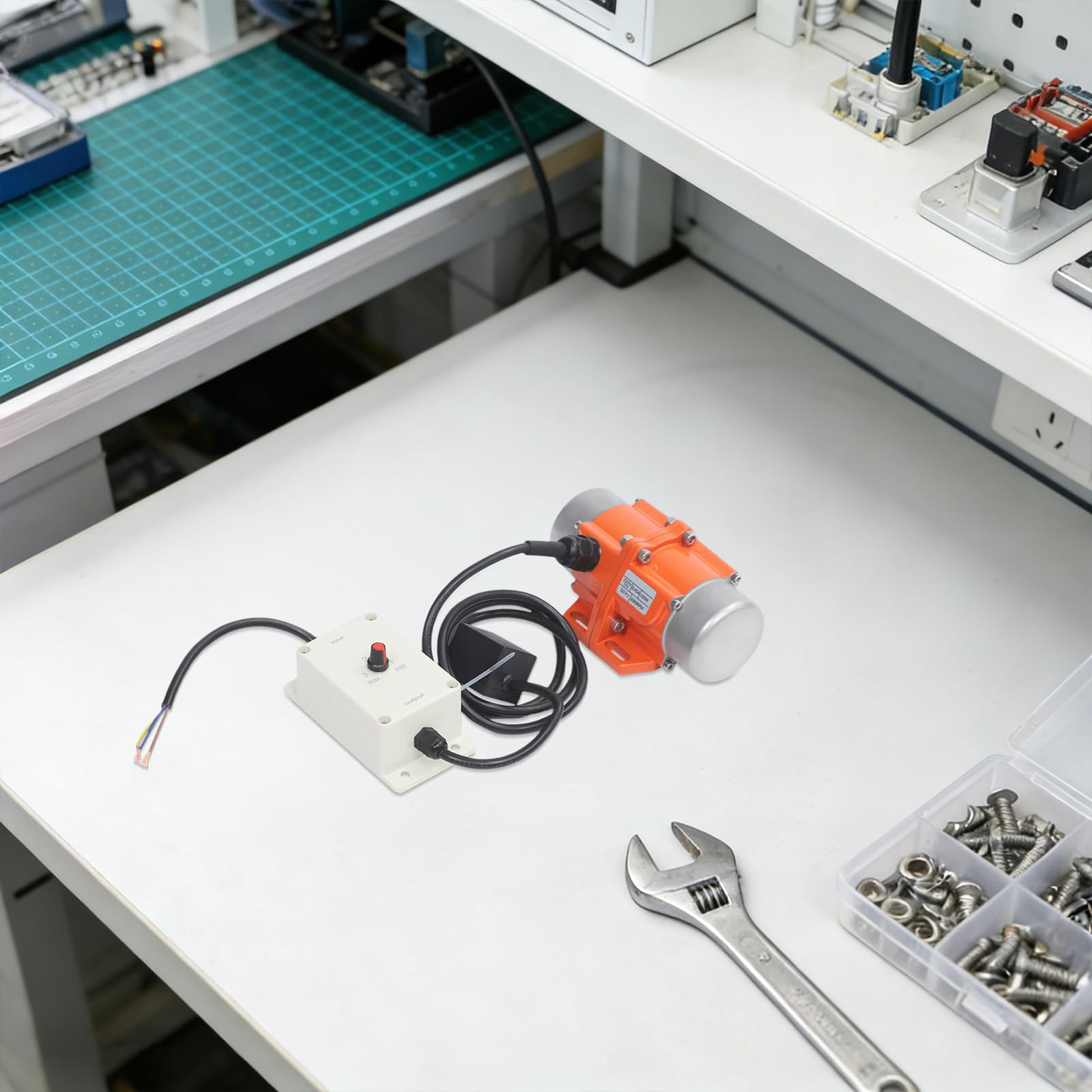 Motore a vibrazione 100 W, regolabile, AC 220 V, 50 Hz, motore elettrico, motore versatile per estrazione mineraria, metallurgia, carbone, energia e costruzione