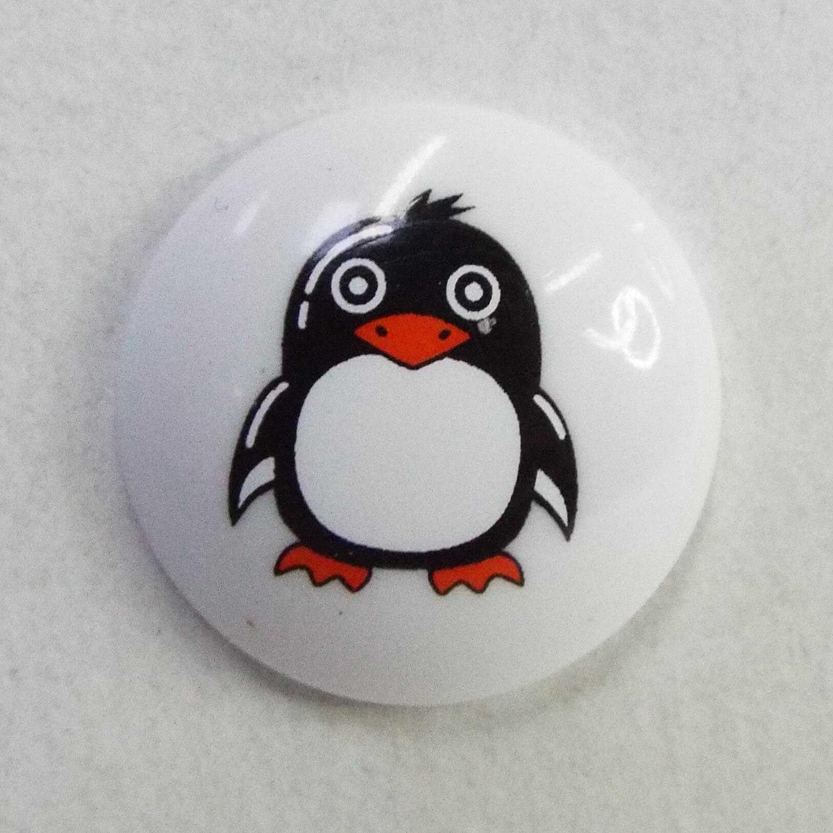 15mm Printed Button Childrens Vehicle Animal 029D, 7219 Penguine, 4 — image 1