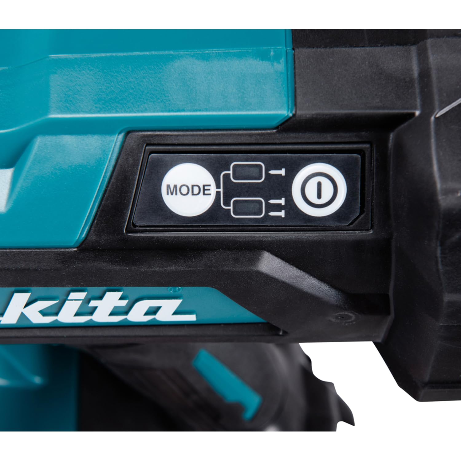 Makita DBN900ZK Akku-Streifennagler 90 mm 18V (ohne Akku, ohne Ladegerät)