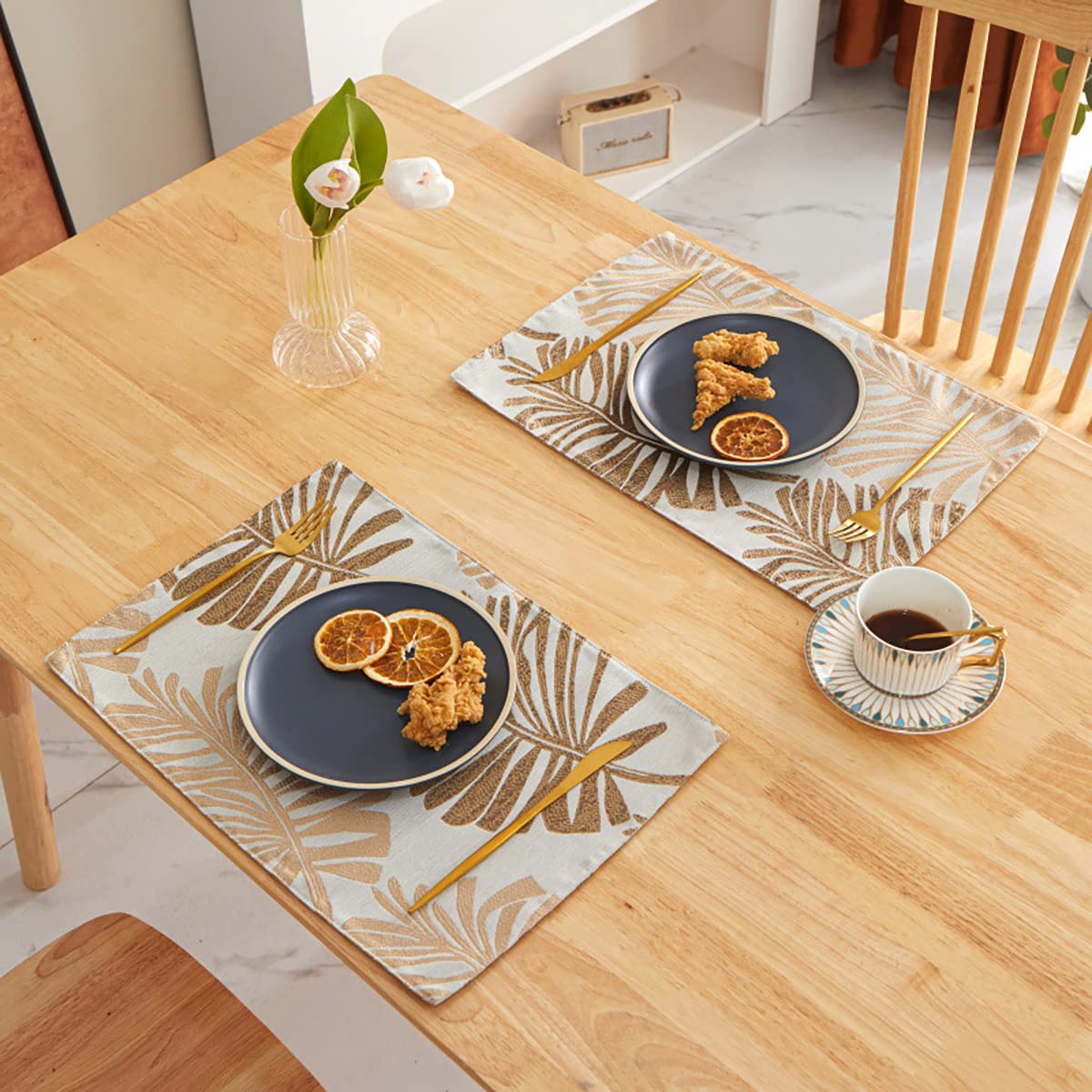 Set de table en jacquard haut de gamme x4 avec motif feuilles marron pour salon chic