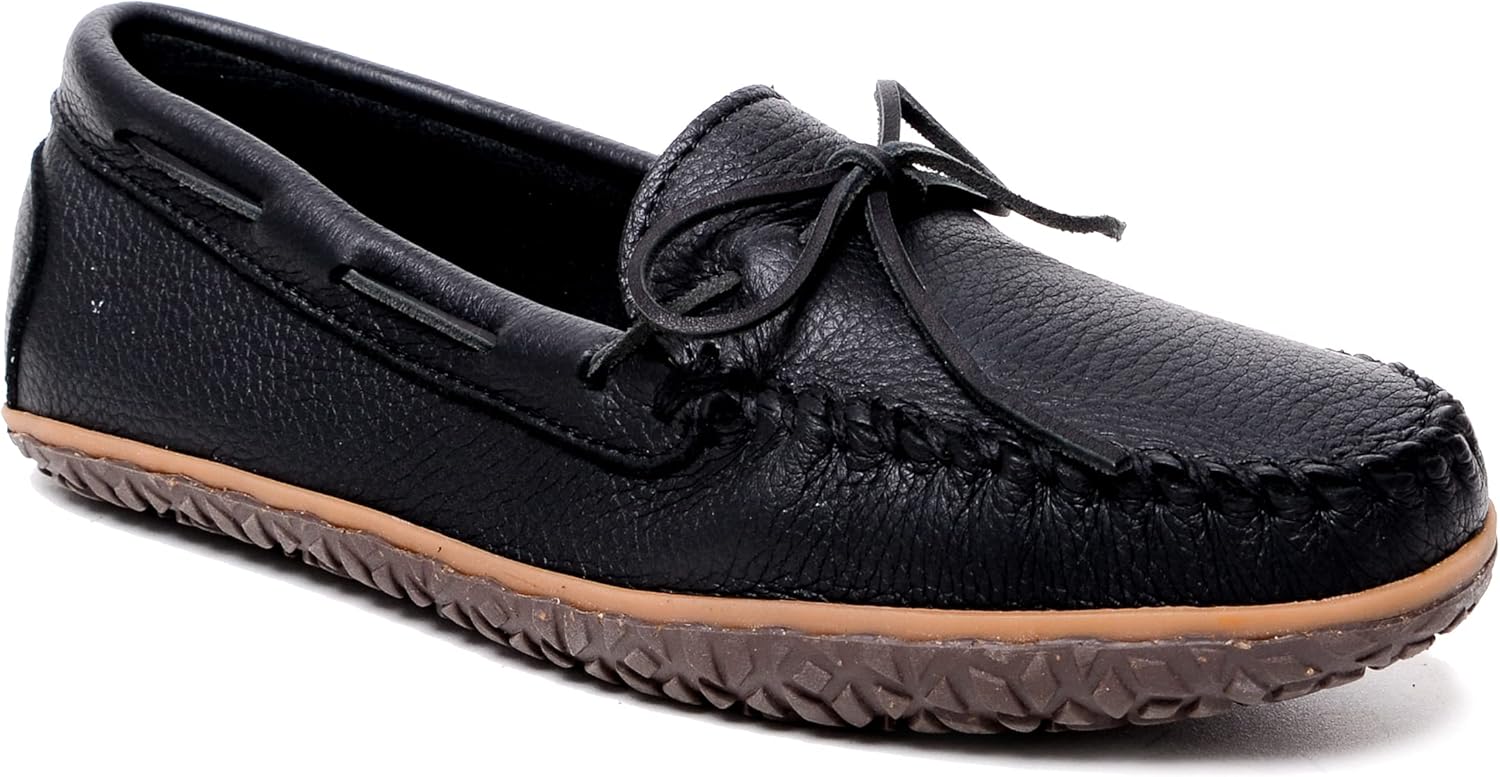 Minnetonka Men’s Moosehide Tread Moccasins