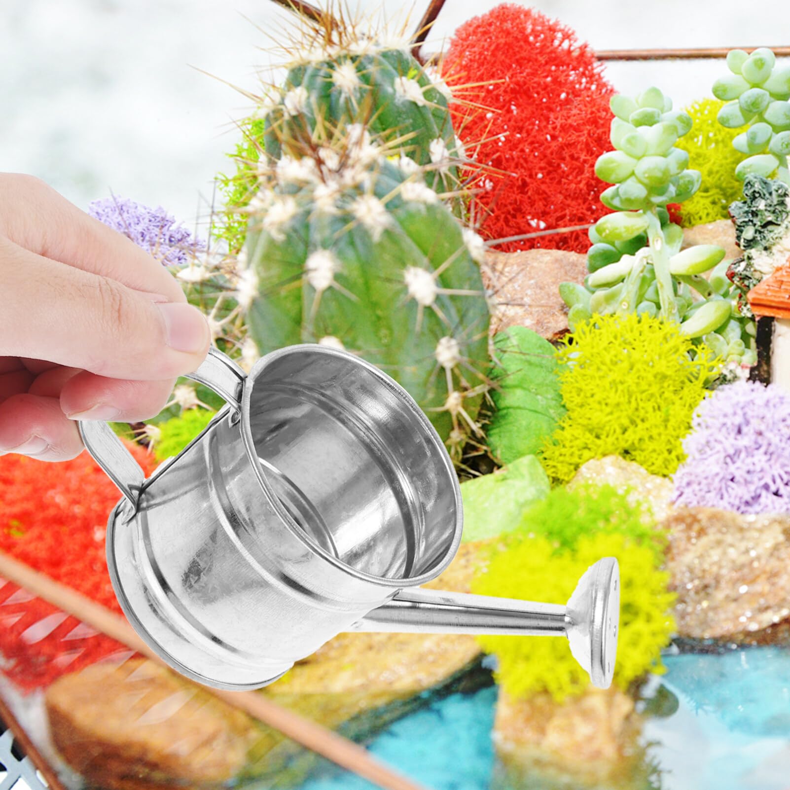 INOOMP 5pezzi Annaffiatoio in Miniatura in Ferro Portatile Annaffiatoi Per Case in Miniatura Decorazioni Per Micro Orti Accessori Per Case in Piccoli Vasi Per Annaffiare