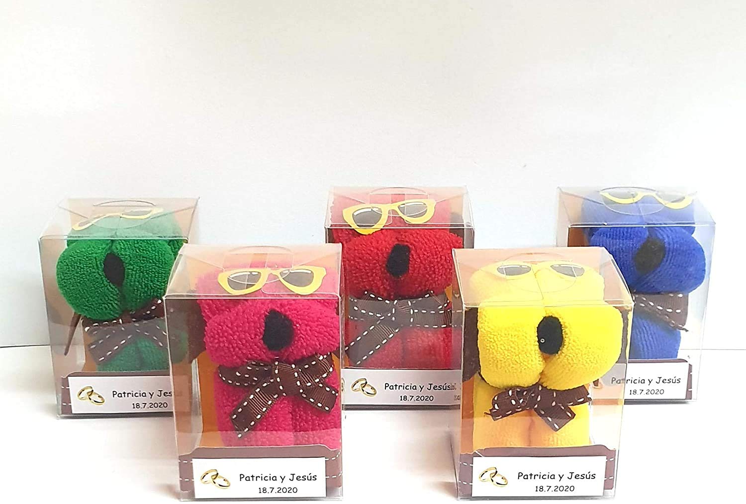 Toalla Perrito, Lote 50 Toallas. con Pegatina Personalizada con Nombre y Fecha del Evento. Regalos Originales para entregar a los Invitados en una Boda, comunión o Bautizo.
