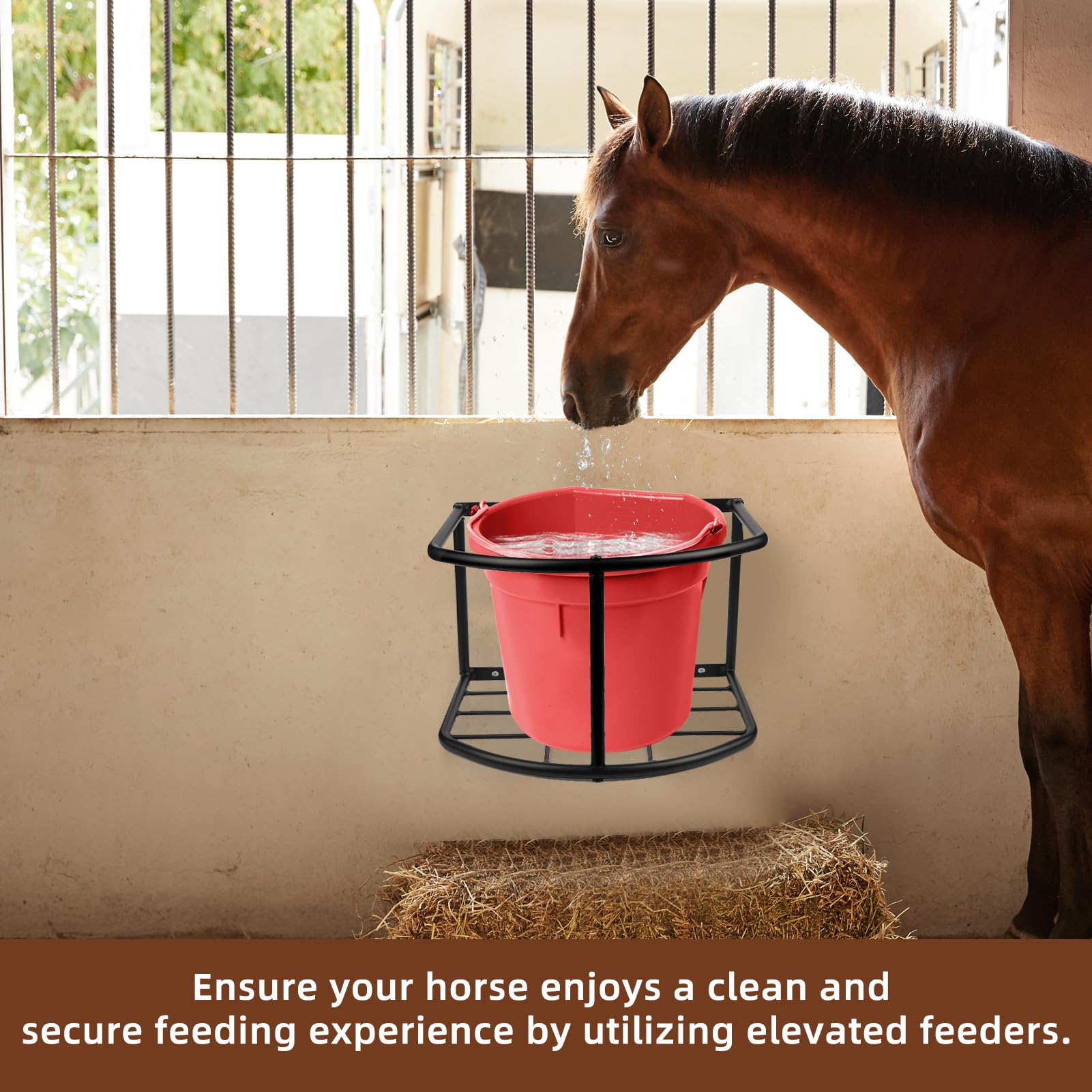 Soporte de cubo para alimentación de caballos, soporte de cubo de agua y alimentación de 5 galones para caballos, cubo de agua de metal resistente para montaje en pared y soporte para cubo
