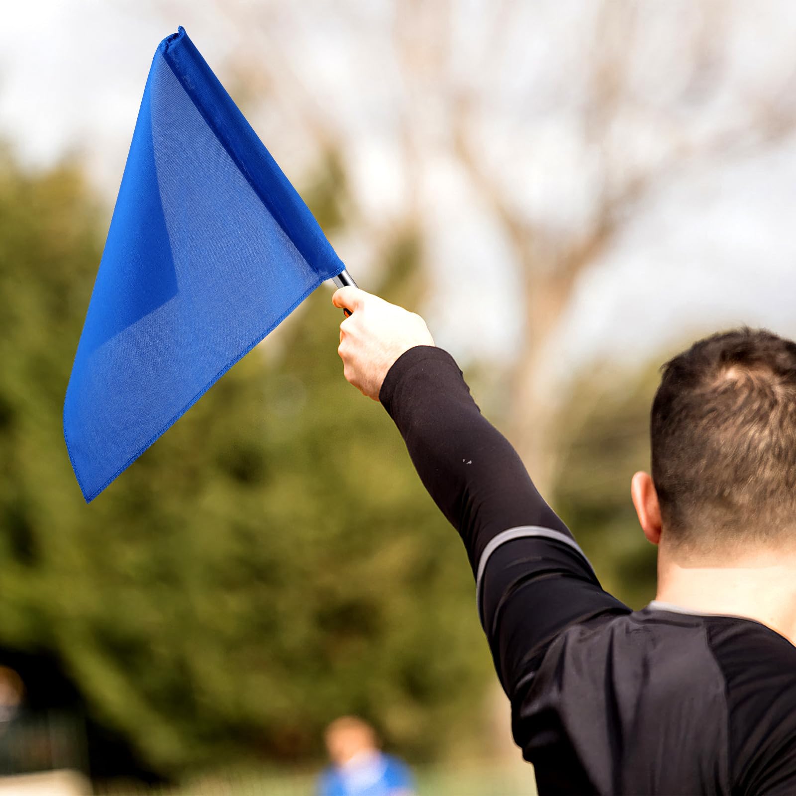 Fomiyes Lot De 4 Drapeaux D'Arbitre Manuels Pour CompéTition Drapeaux De Signalisation À Main En Couleurs Assorties PoignéE AntidéRapante Acier Inoxydable Pour Courses Et ÉVéNements Sportifs 25x25 CM