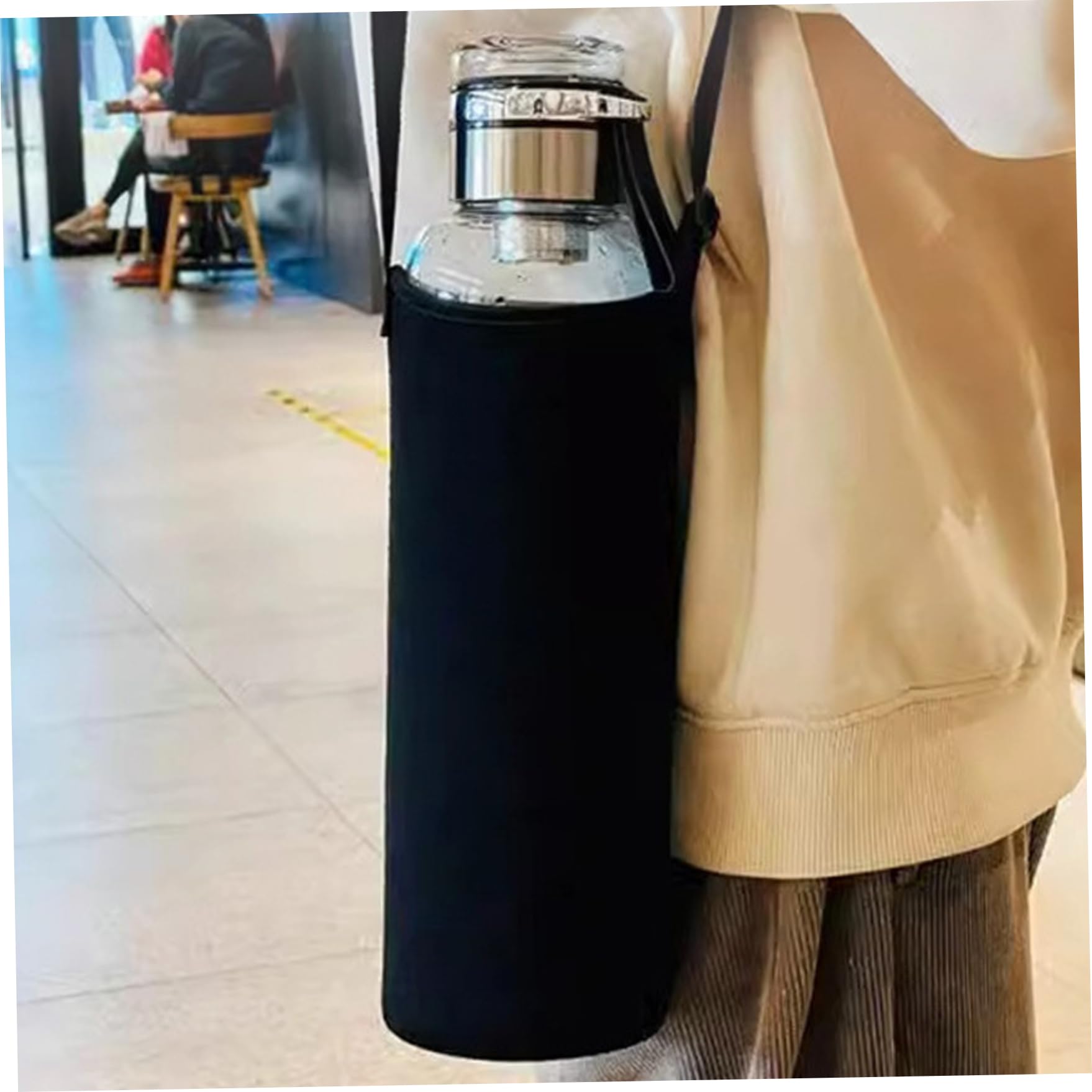 Borraccia in vetro borosilicato, bottiglie d'acqua infrangibili da 2 litri con doppio coperchio e infusore per il tè, borraccia in vetro con borsa per il trasporto per esterni, ufficio, palestra