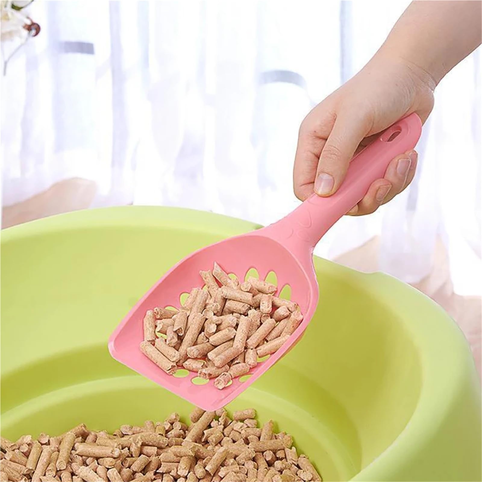 Pala de arena de plástico multicolor para gatos, pala de arena para suministros de limpieza de inodoro de gatitos (A-marrón)