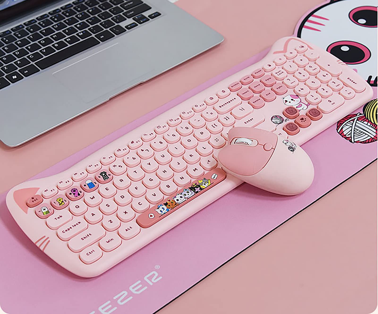 希少ピンク❤️可愛いドット柄ノートパソコン☆Blu-ray＆キーボードライト付♫ 希少ピンク❤️可愛いドット柄ノートパソコン☆Blu-ray＆