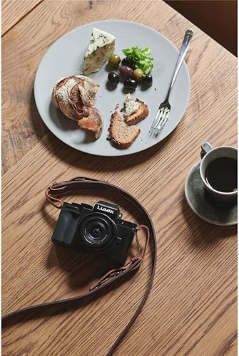 Miniatura 8 de Panasonic LUMIX G100 - Cámara sin espejo 4k para foto y video, micrófono integrado con seguimiento, sistema de lente intercambiable micro de cuatro