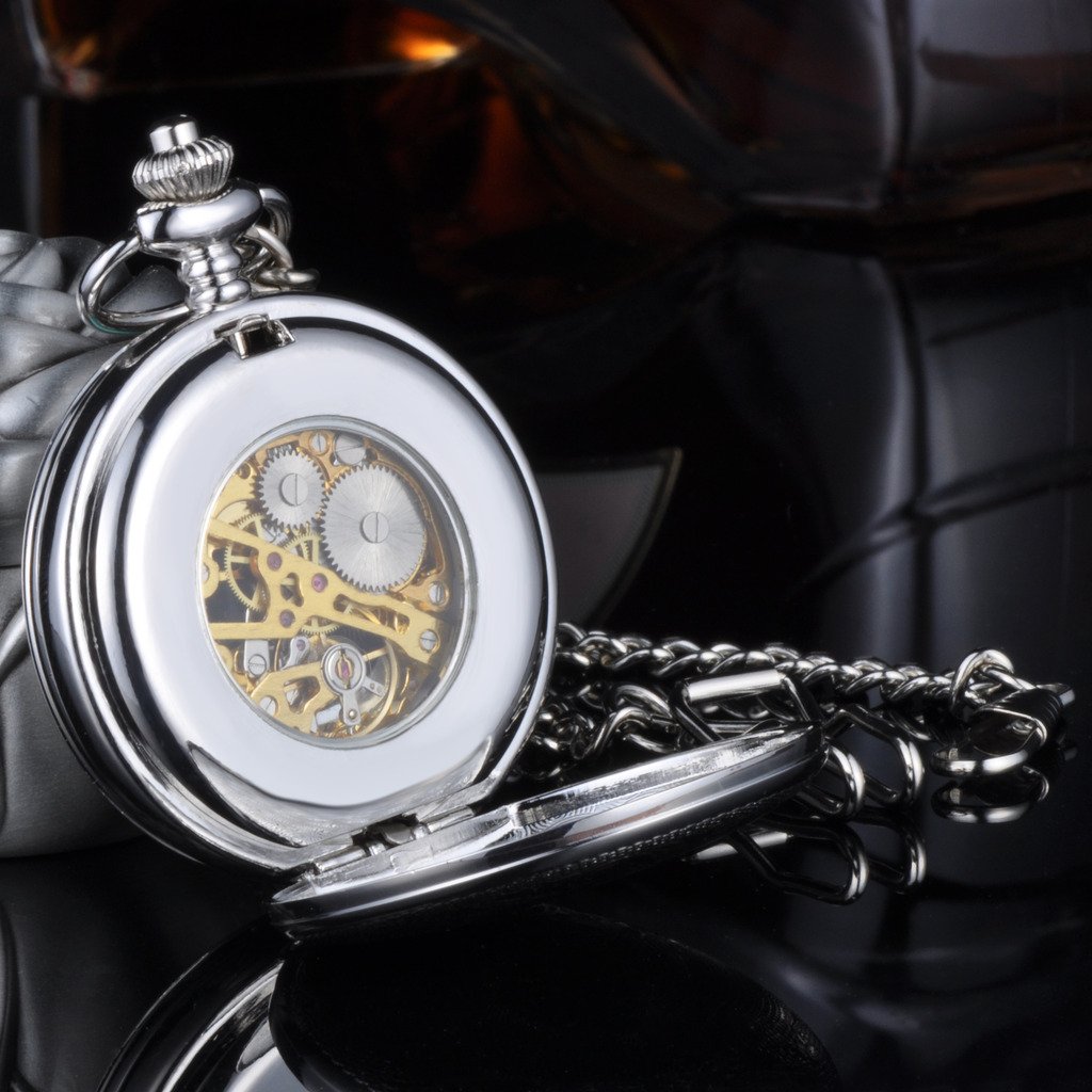 Unendlich U Montre de Poche mécanique, Montre de Poche Chiffres Rétro Creux Squelette en Acier, Montre Pendentif pour Homme Femme, avec Deux chaînes, Cadeau de Noël et Anniversaire